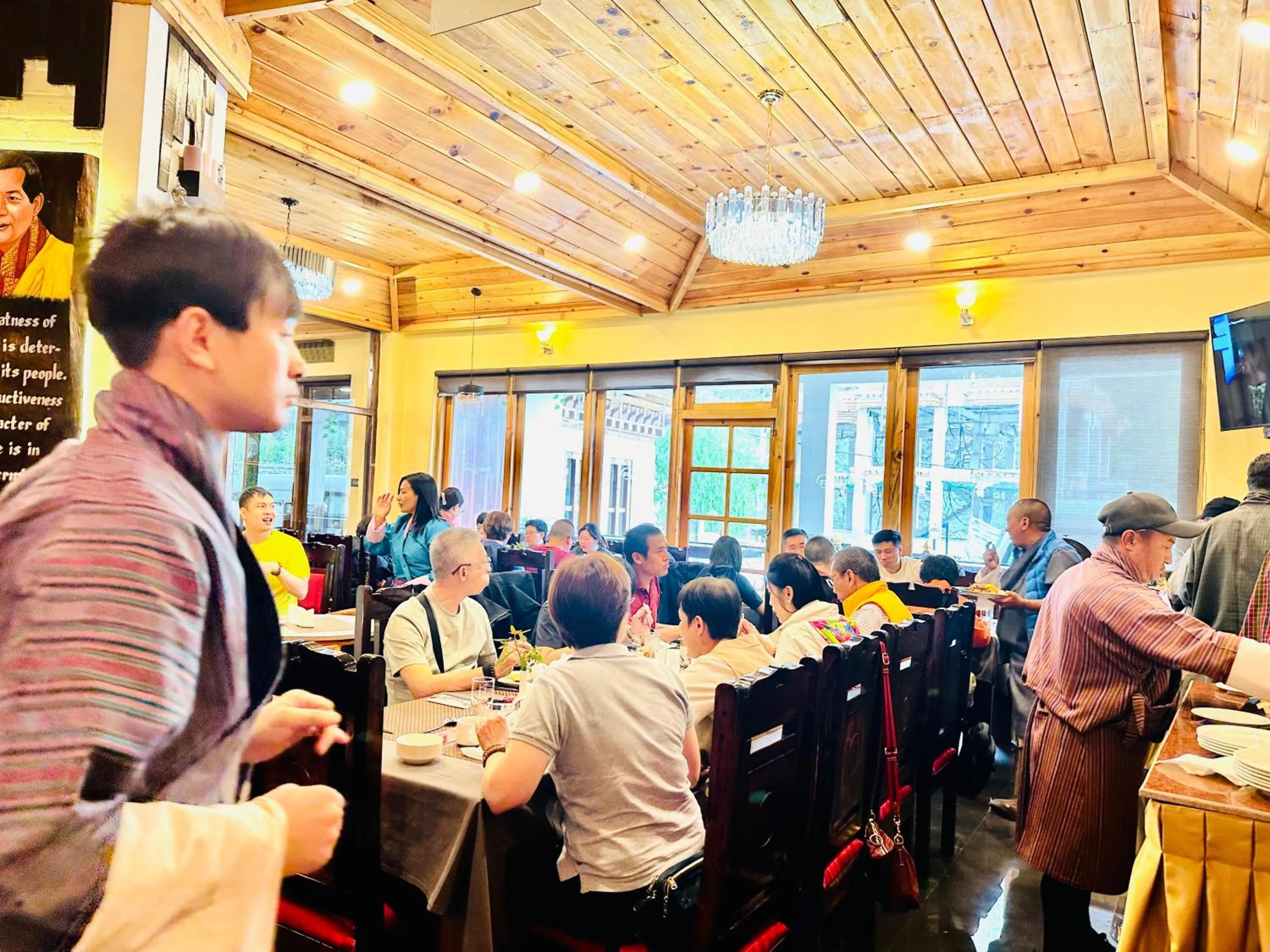 Buffet breakfast in Silver Cloud Hotel