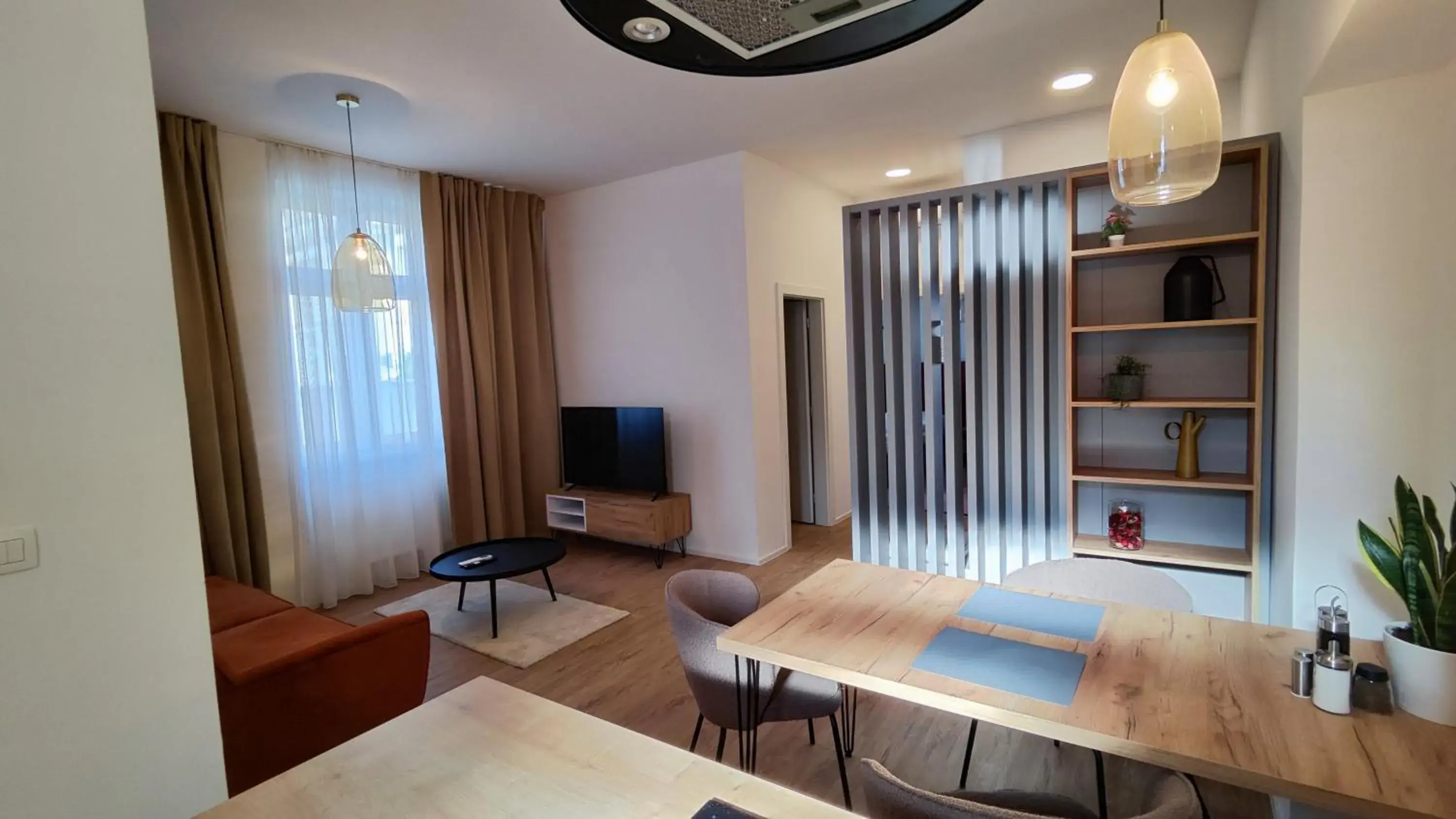 Deluxe Compact Suite in DOHNANYI Villa by CHORS Deluxe Compact Suite in DOHNANYI Villa by CHORS