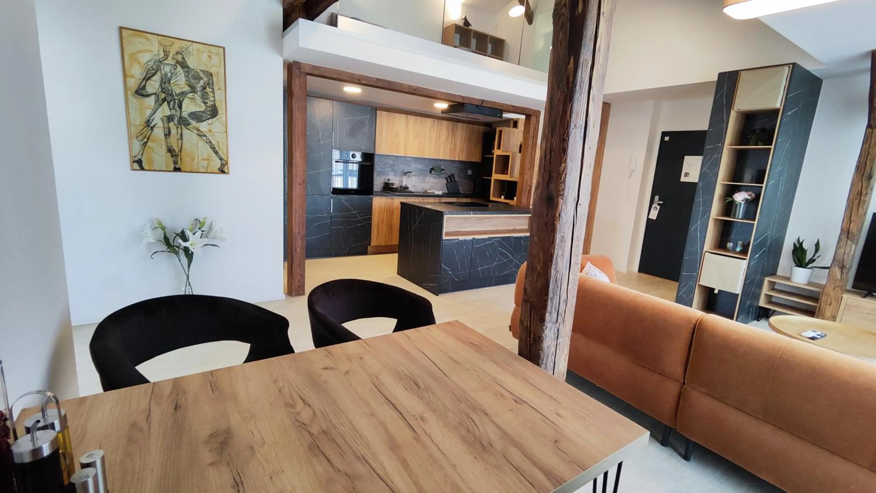 Kitchen or kitchenette in DOHNANYI Villa by CHORS