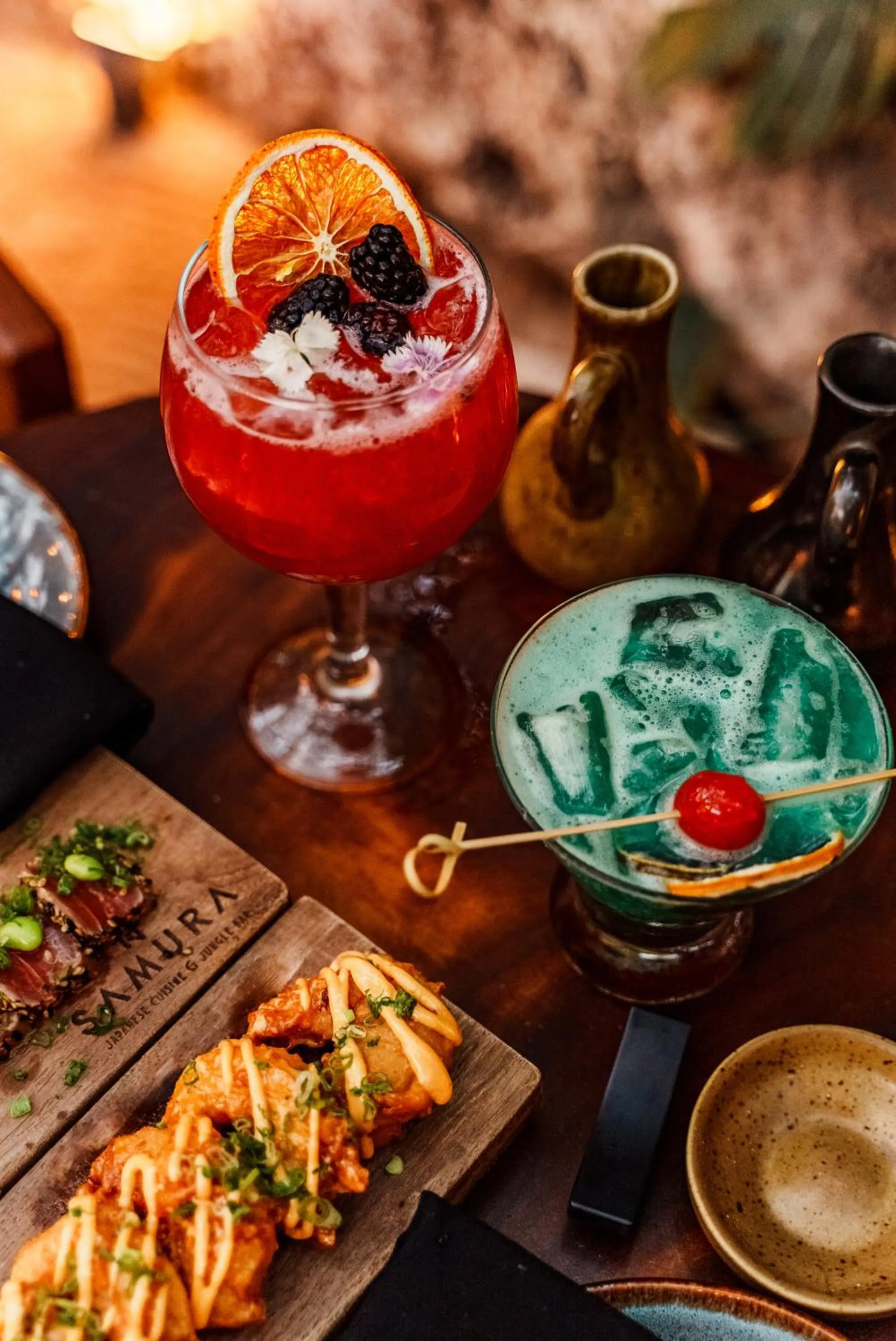 Restaurant/places to eat in Enigmatic Beach Hotel