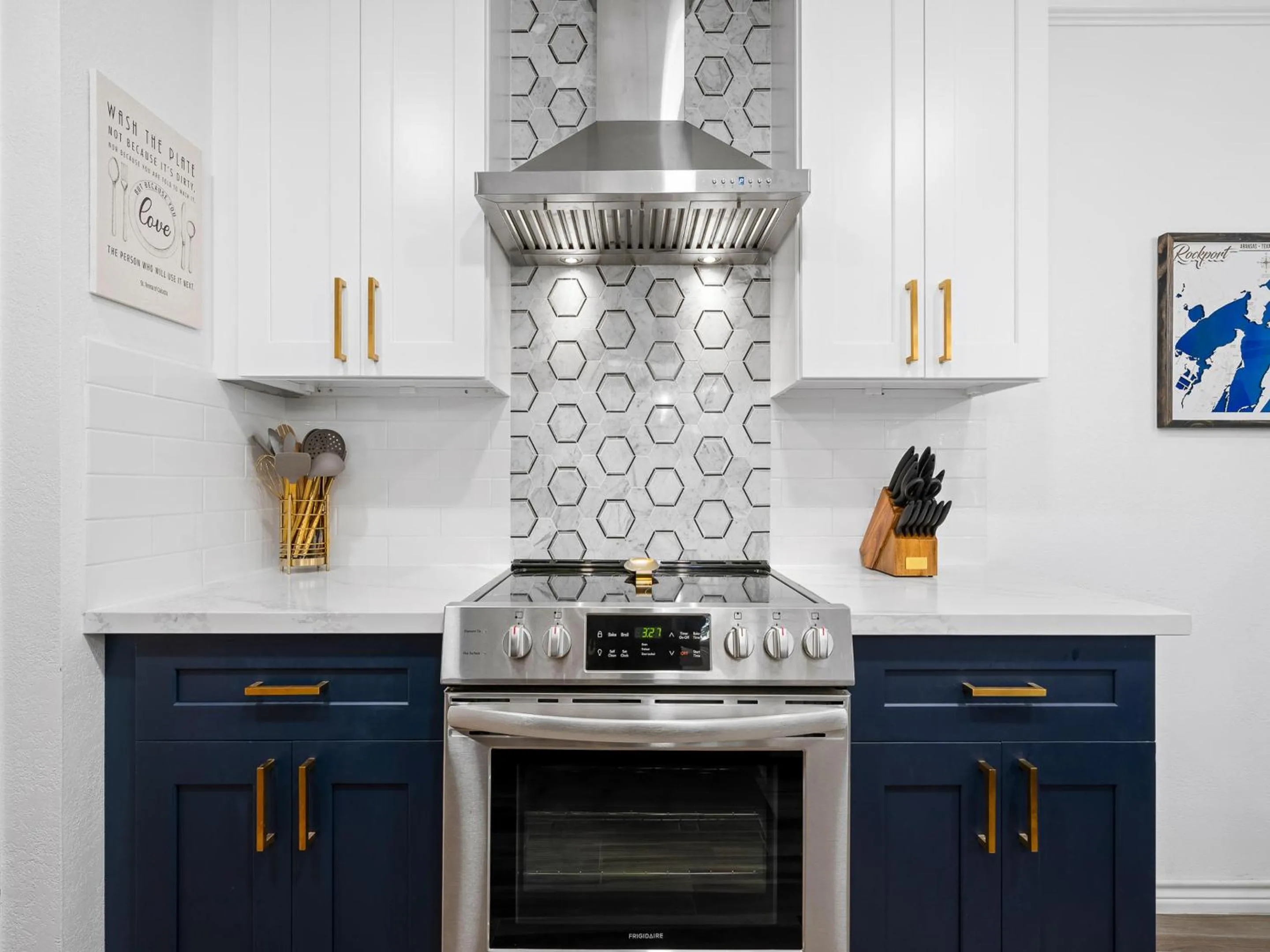 Property building in Reel Blessing