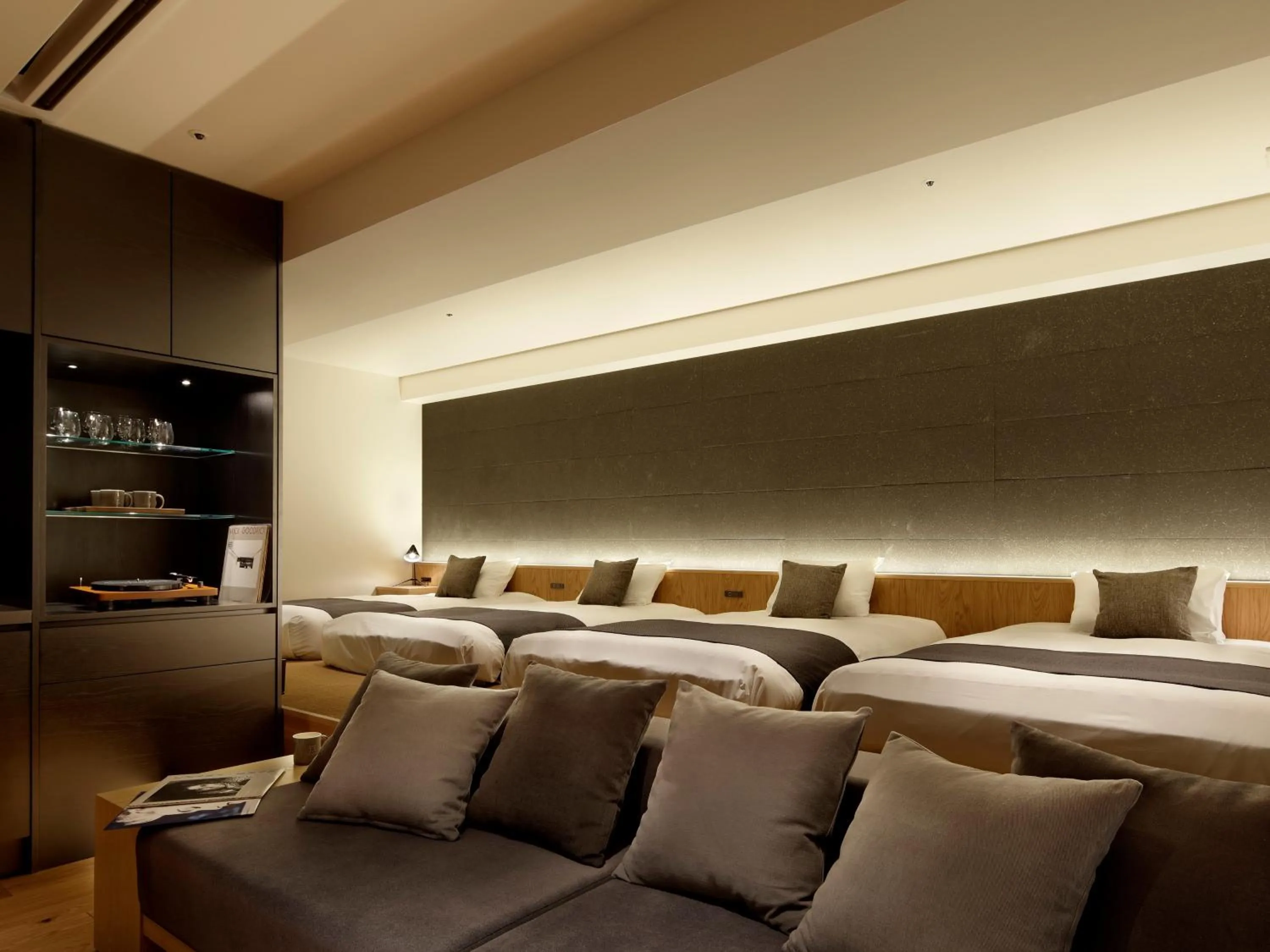 Bedroom, Bed in HIDEOUT