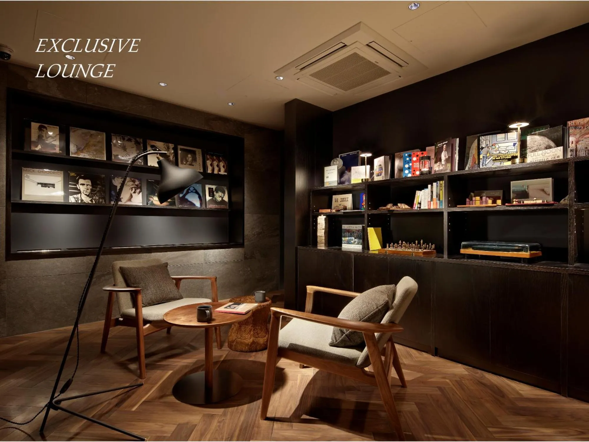 Communal lounge/ TV room in HIDEOUT