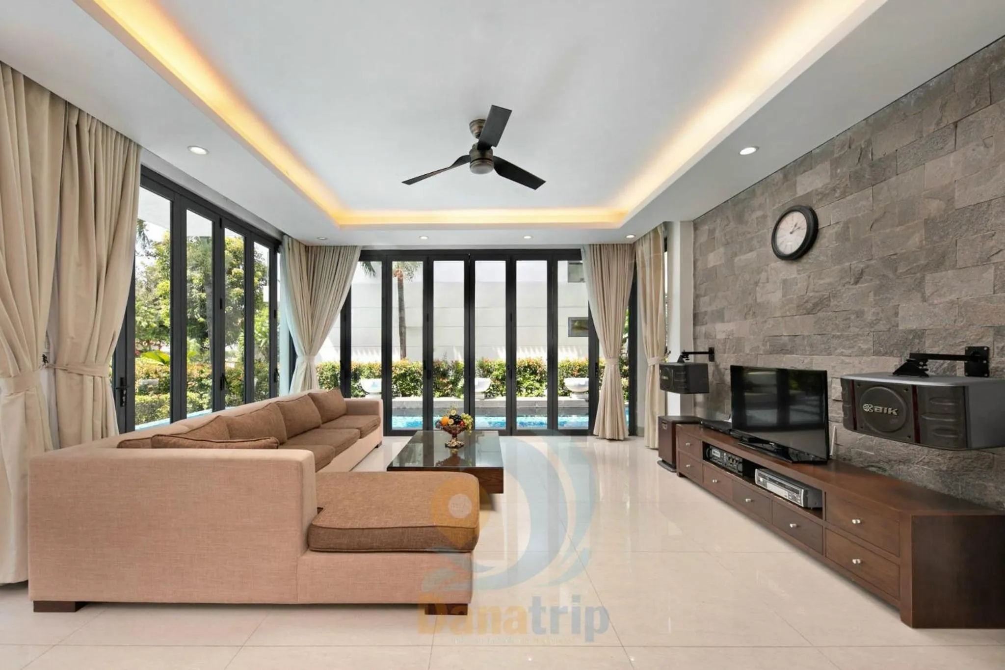 Living room in Memories Holiday beach villa Da Nang