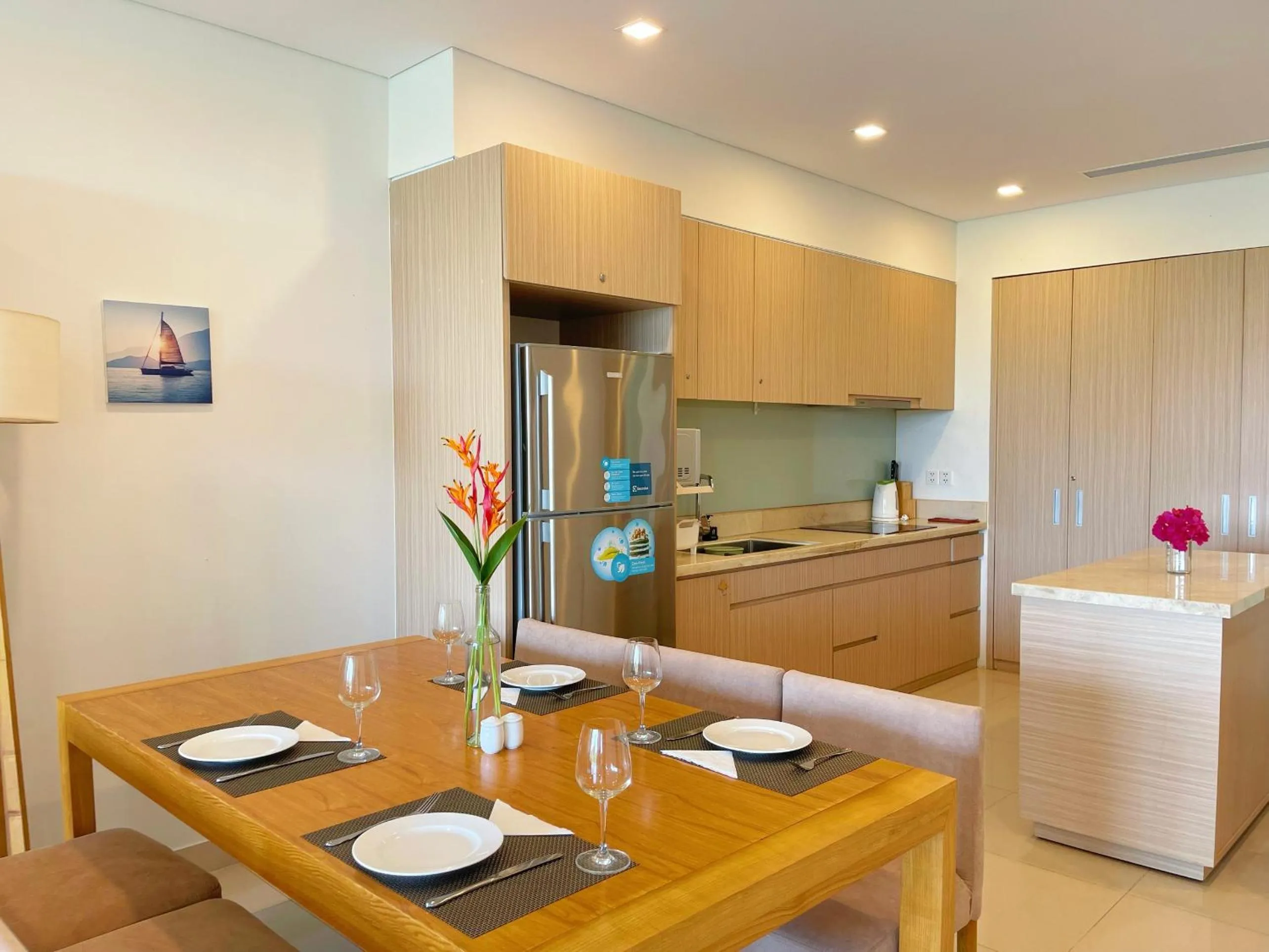 Dining area in Memories Holiday beach villa Da Nang