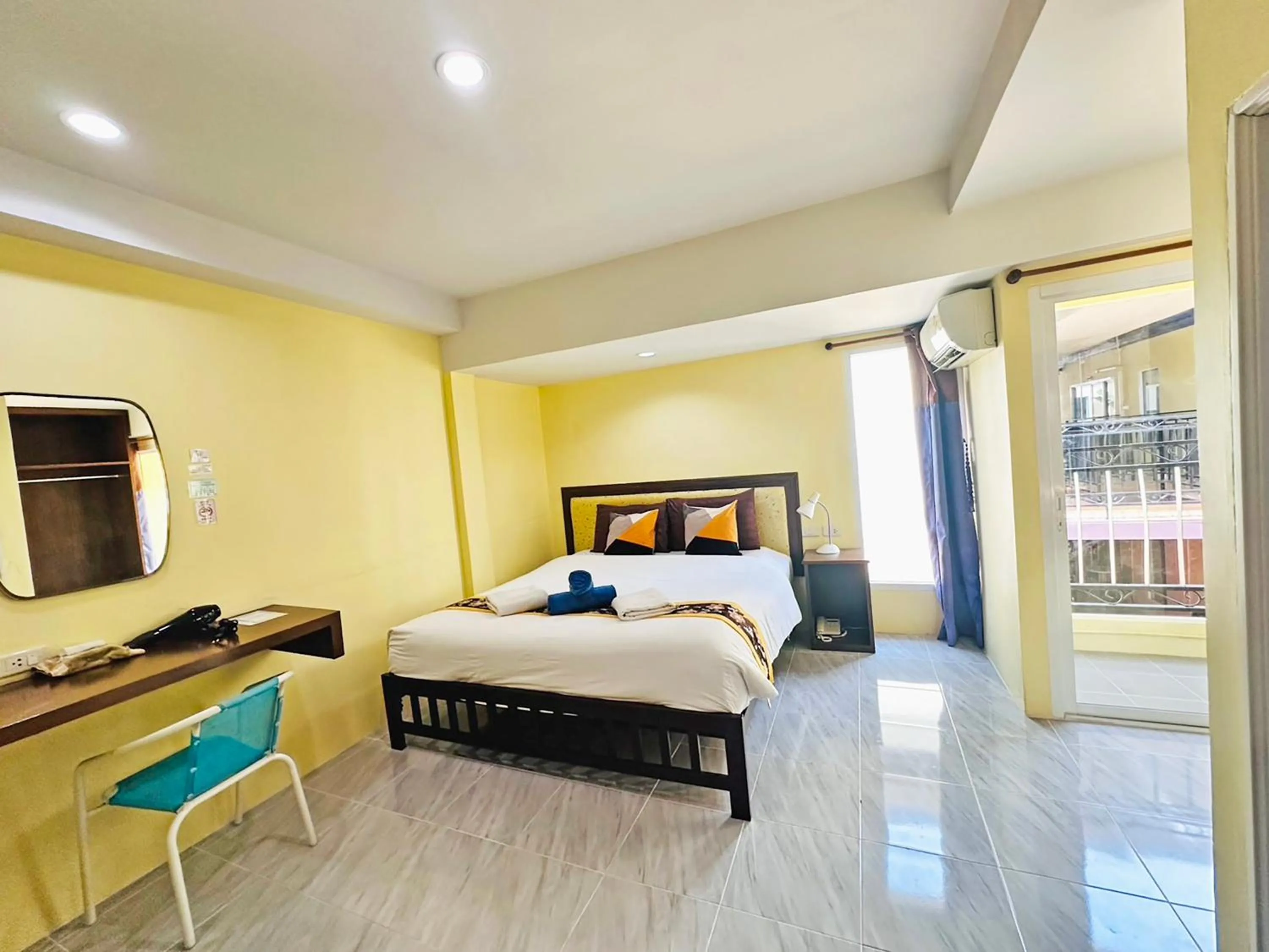 Bed in Anyavee Chom By The Sea