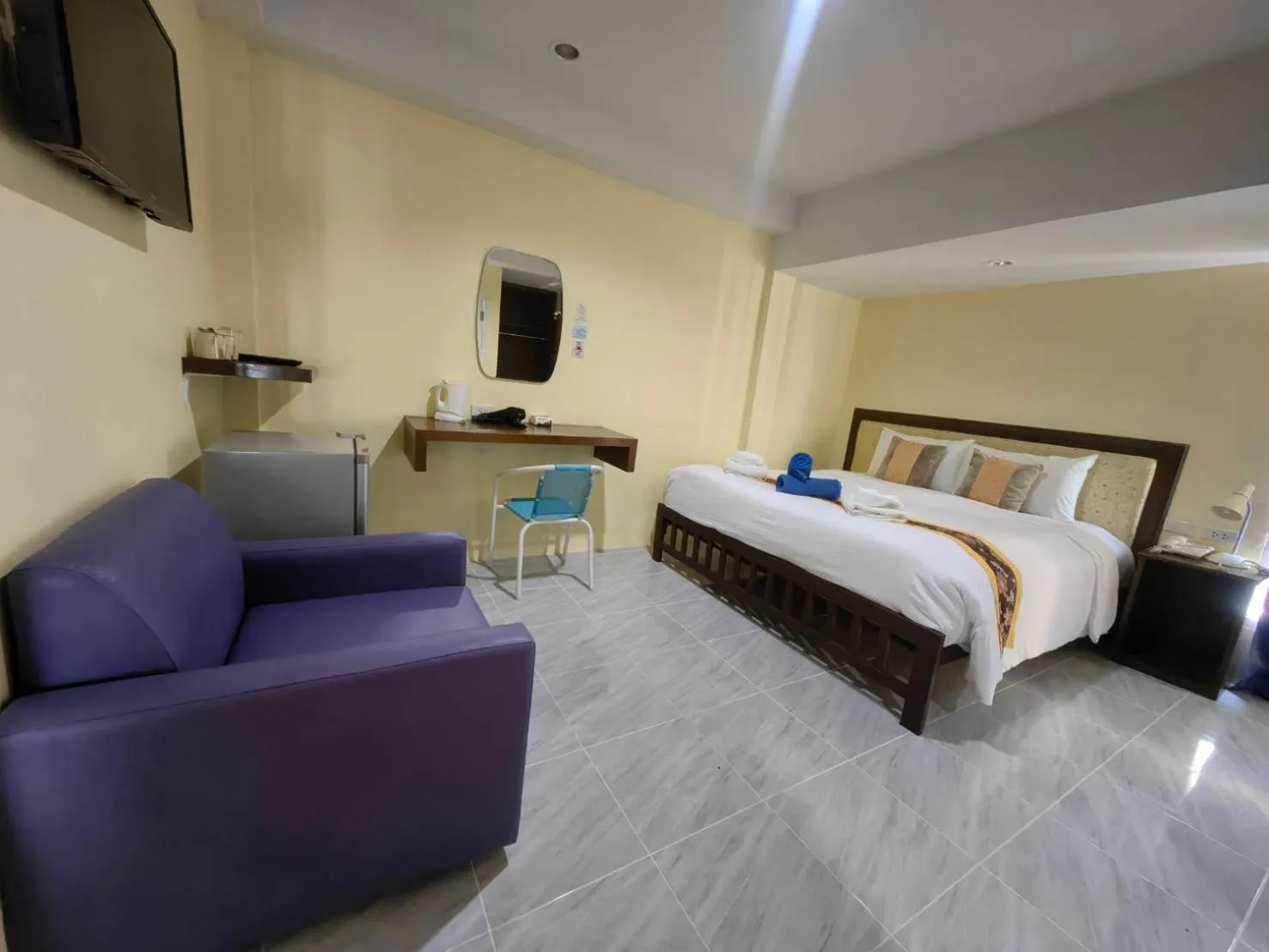 Bed in Anyavee Chom By The Sea