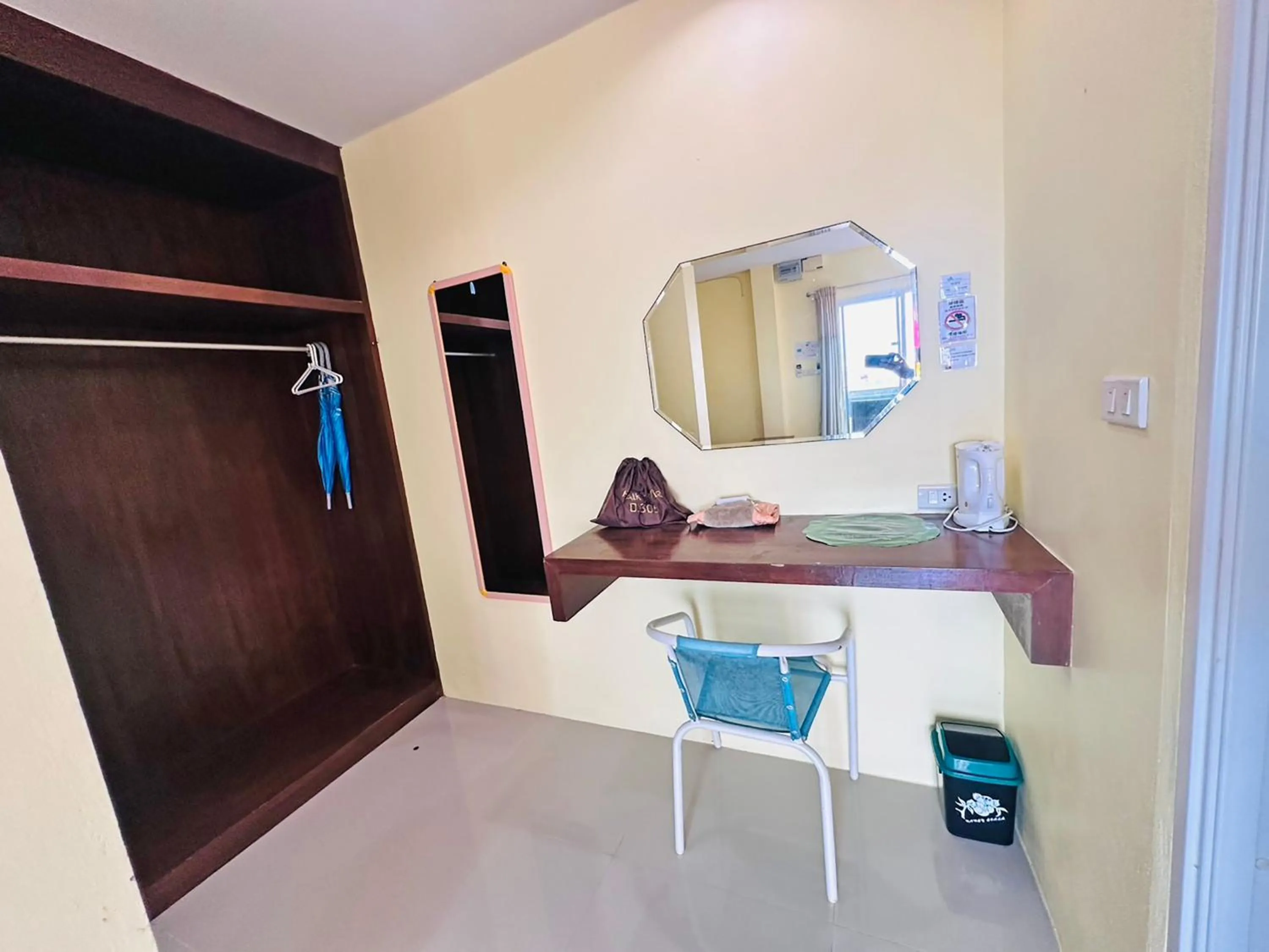 Seating area in Anyavee Chom By The Sea