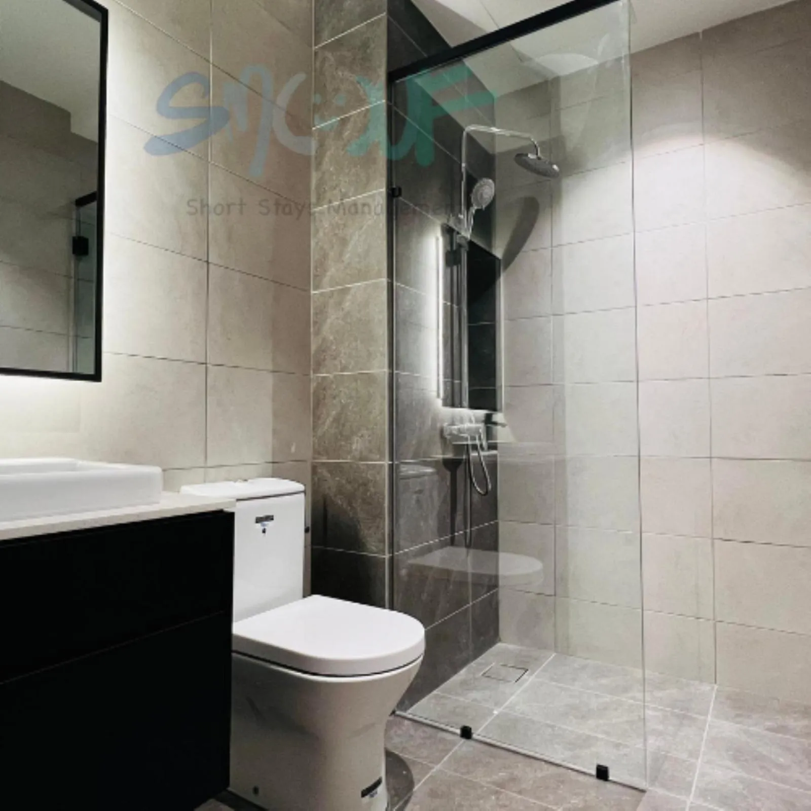 Shower in The Axon Bukit Bintang by SMOVF BNB
