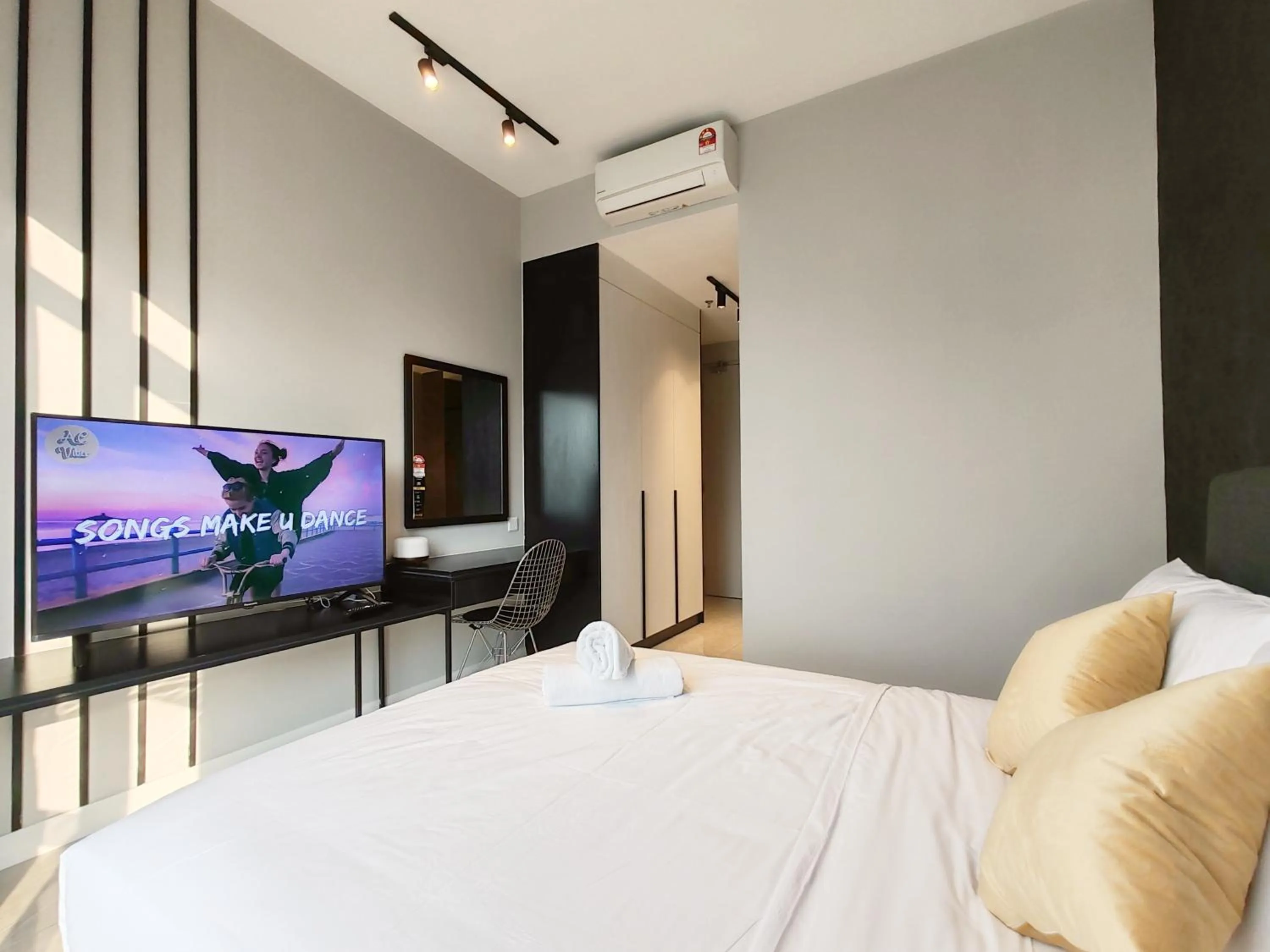 Bed in The Axon Bukit Bintang by SMOVF BNB