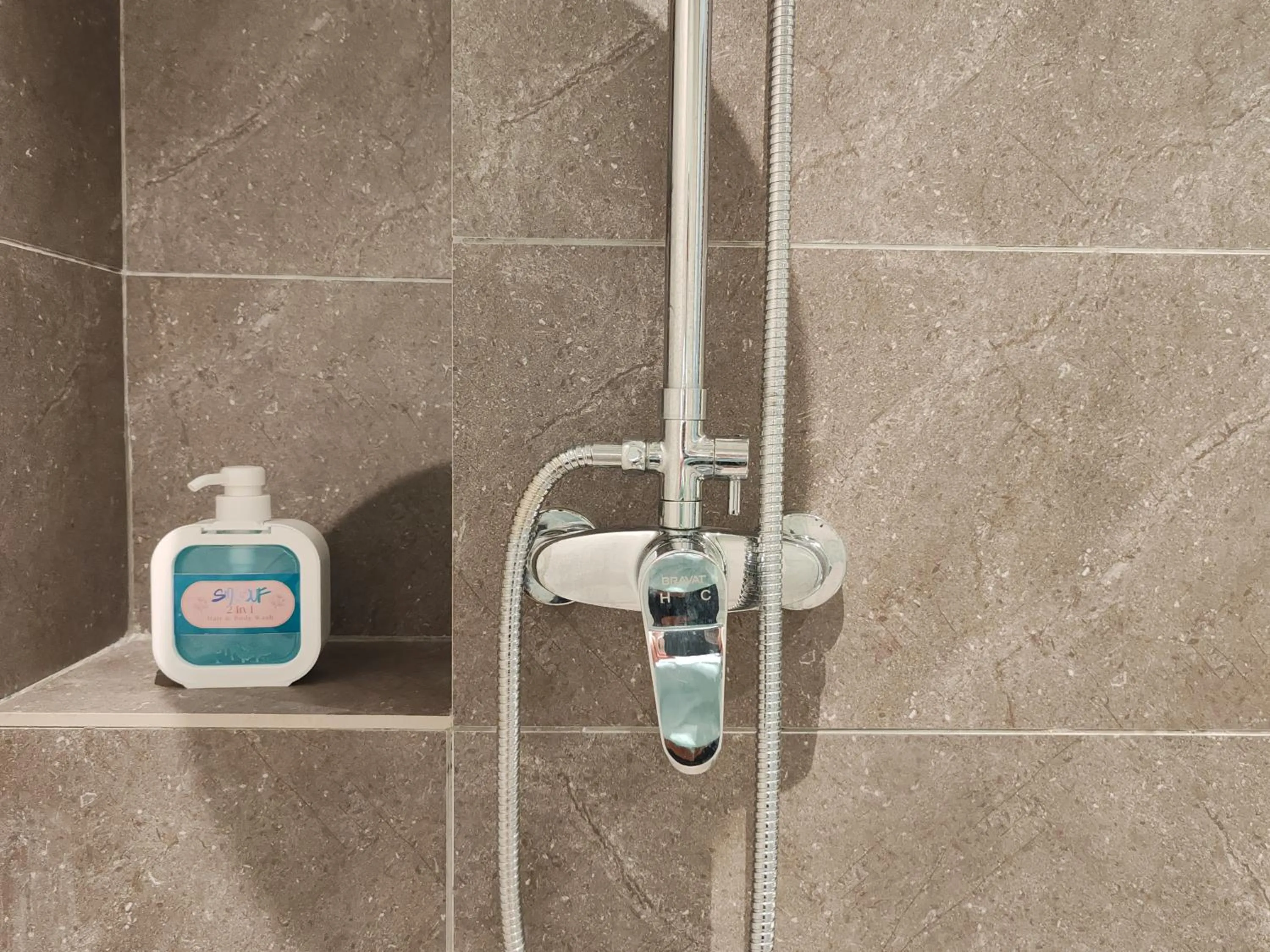 Shower in The Axon Bukit Bintang by SMOVF BNB