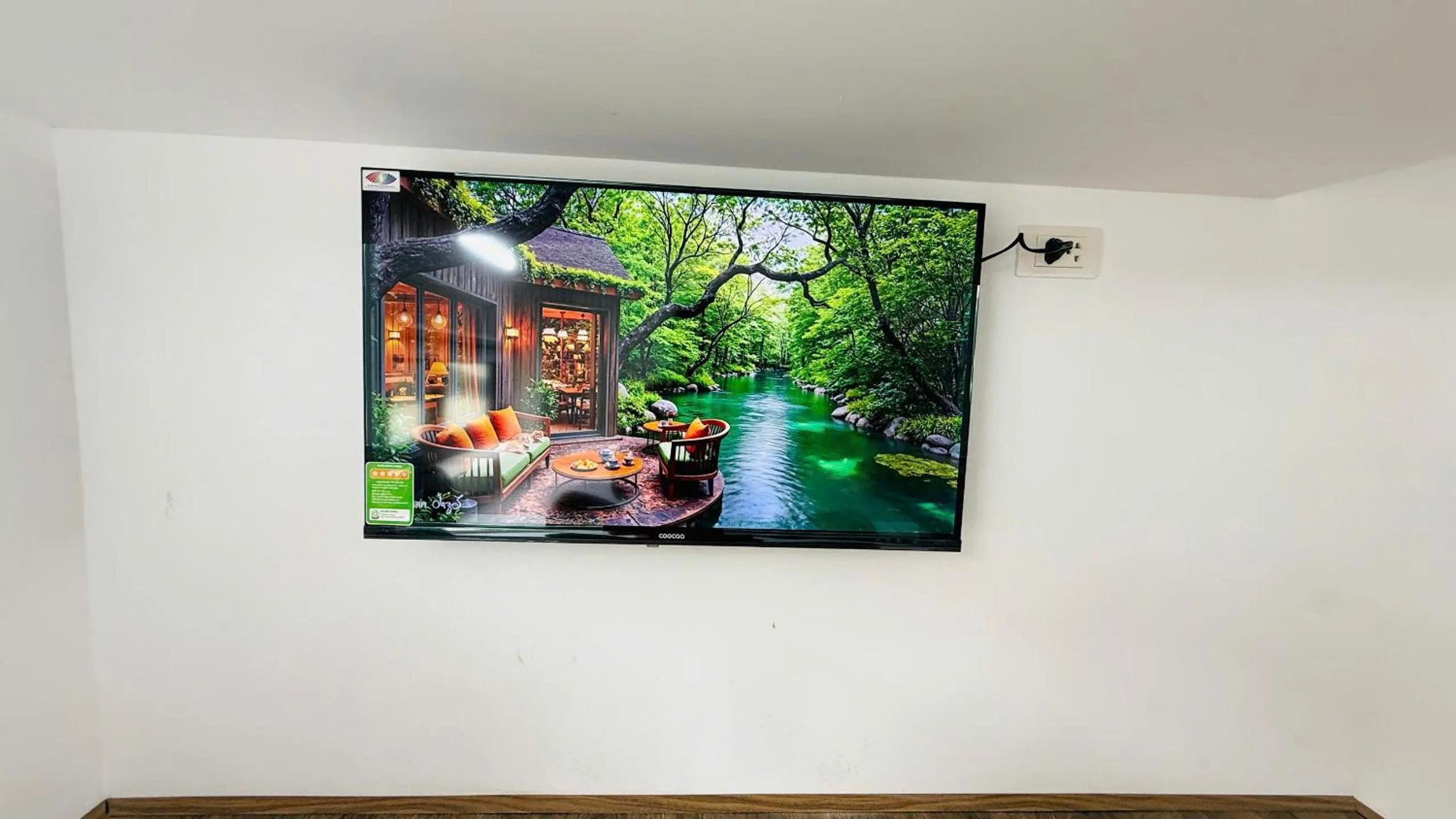 Era Apartment Khuc Thua Du