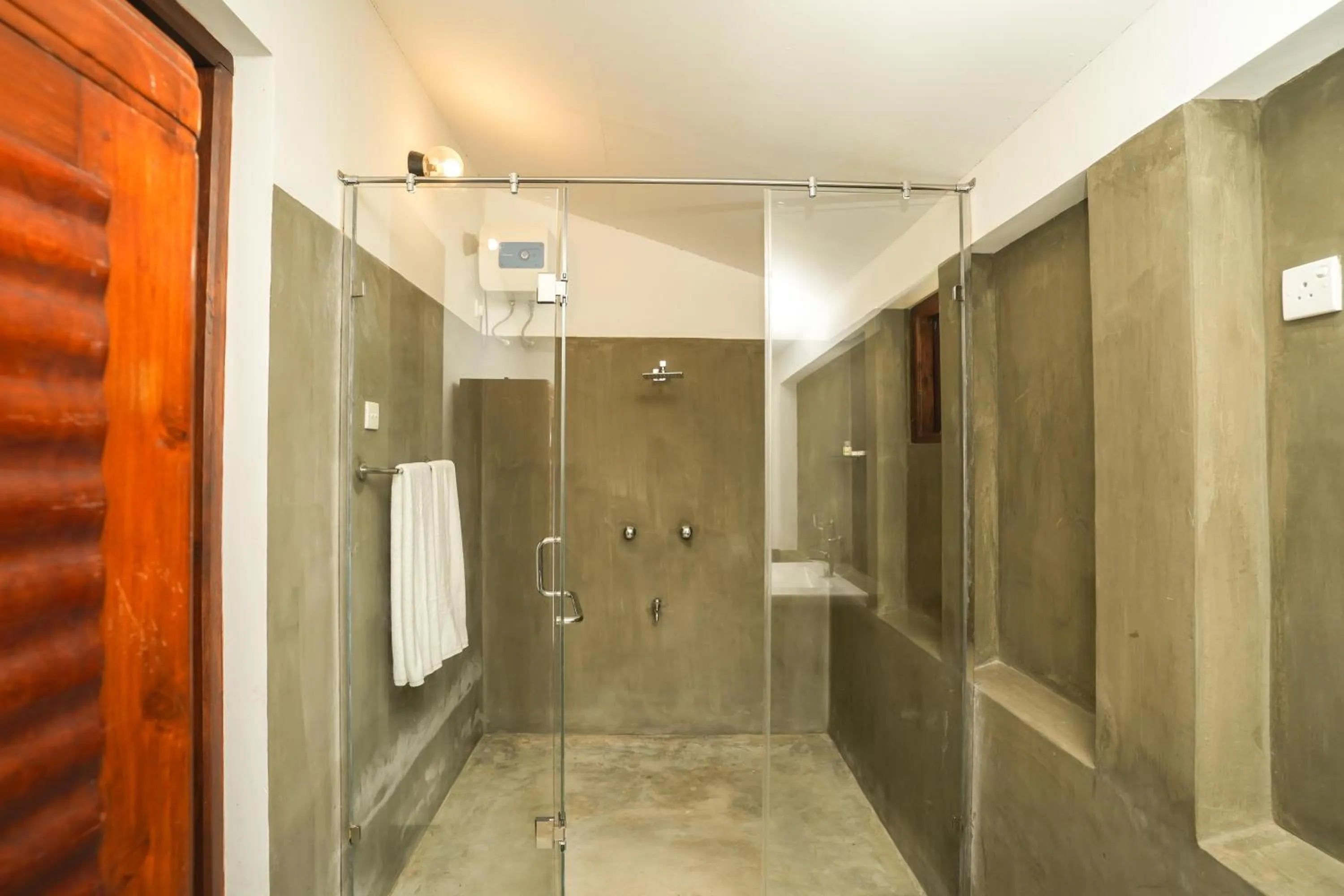 Shower in Malala Retreat