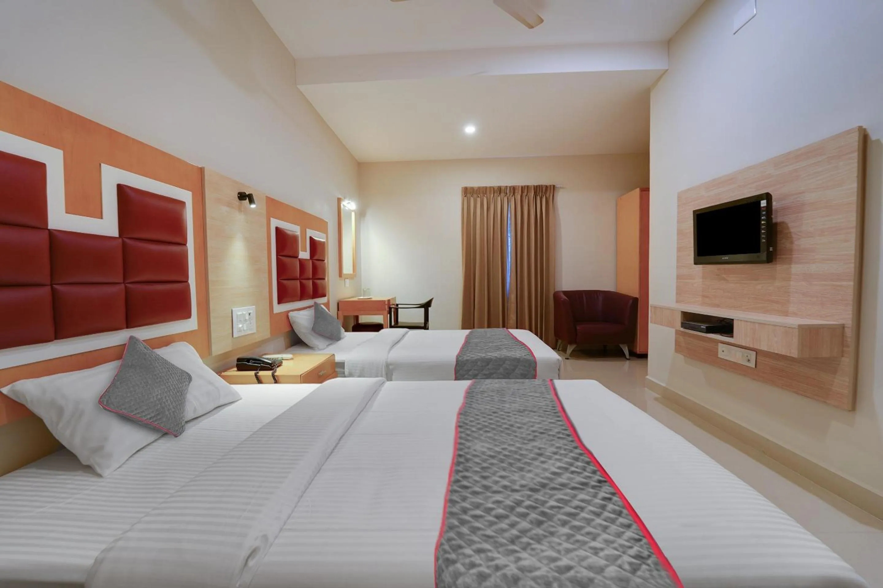 Bedroom, Bed in Super Townhouse Davis Let Bangalore