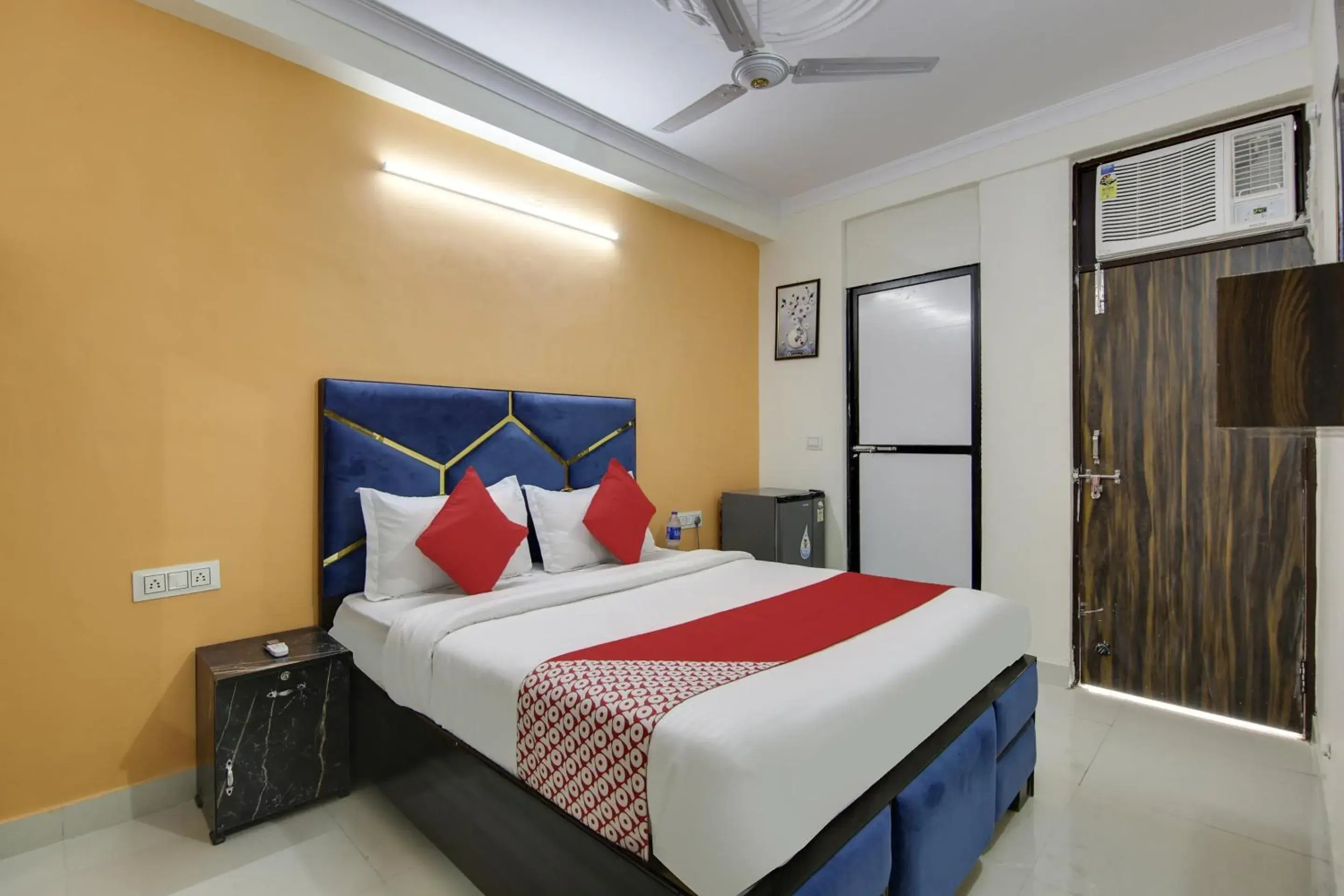 Classic Triple Room - single occupancy in Hotel O Happy Stay Classic Triple Room - single occupancy in Hotel O Happy Stay