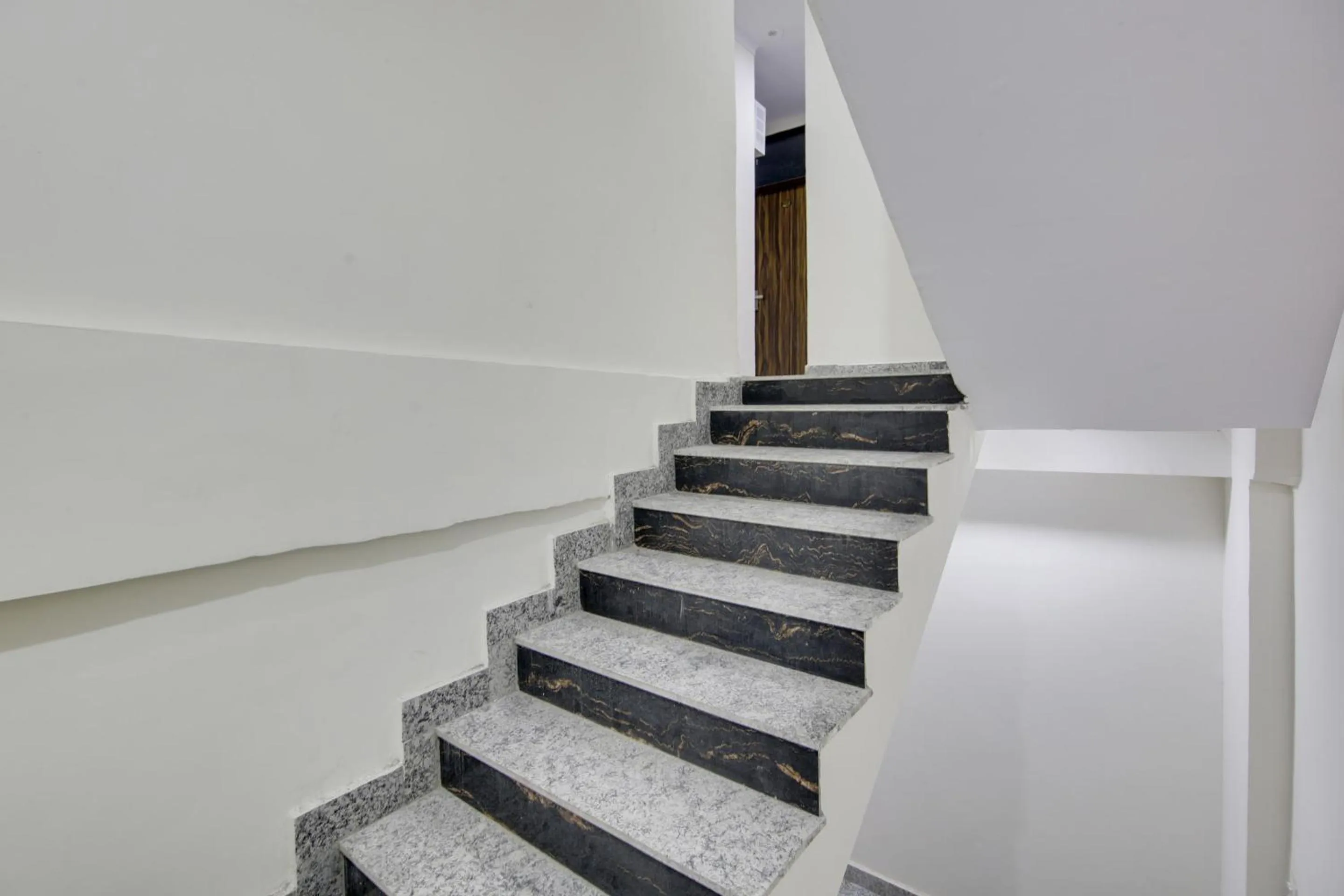 Lobby or reception in Hotel O Happy Stay