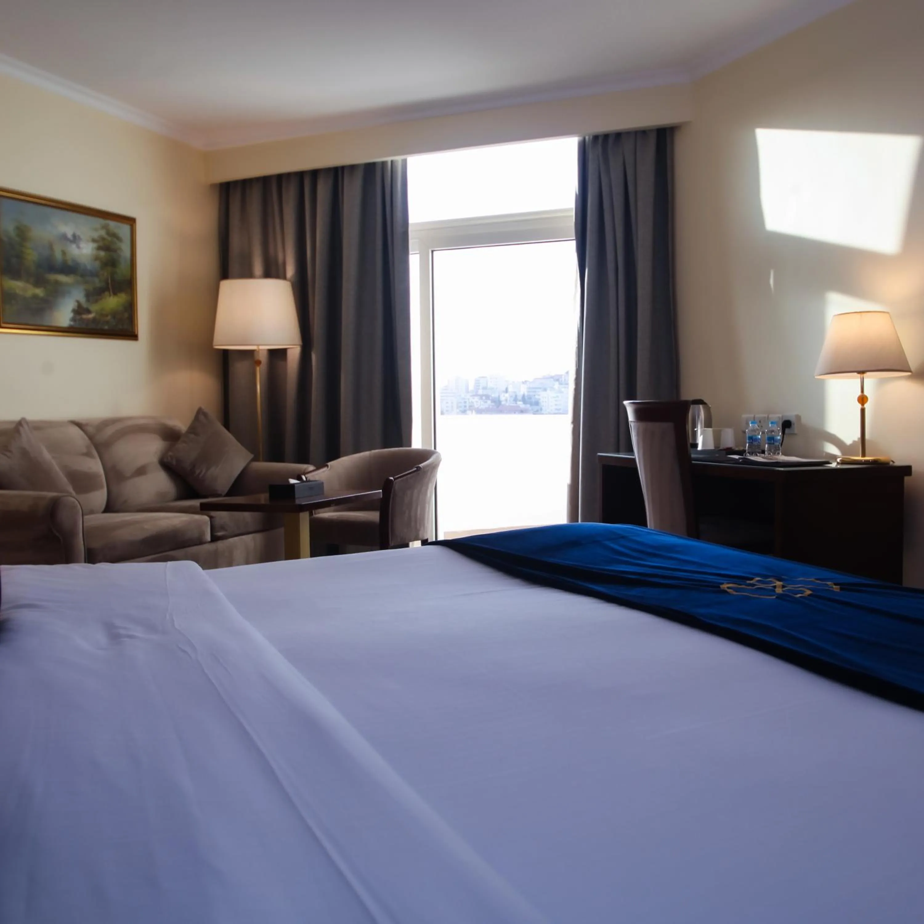 Bed in Amman Paradise Hotel