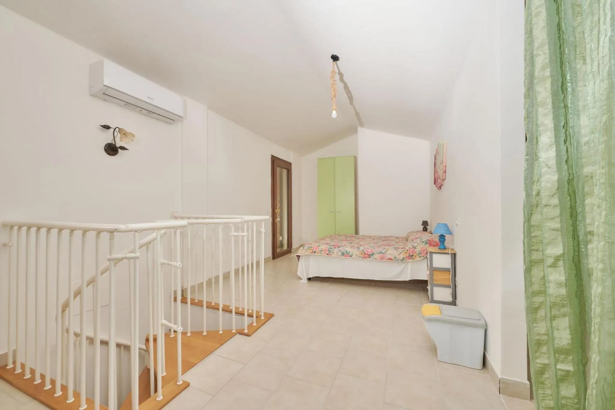 Bed in Pineta Azzurra