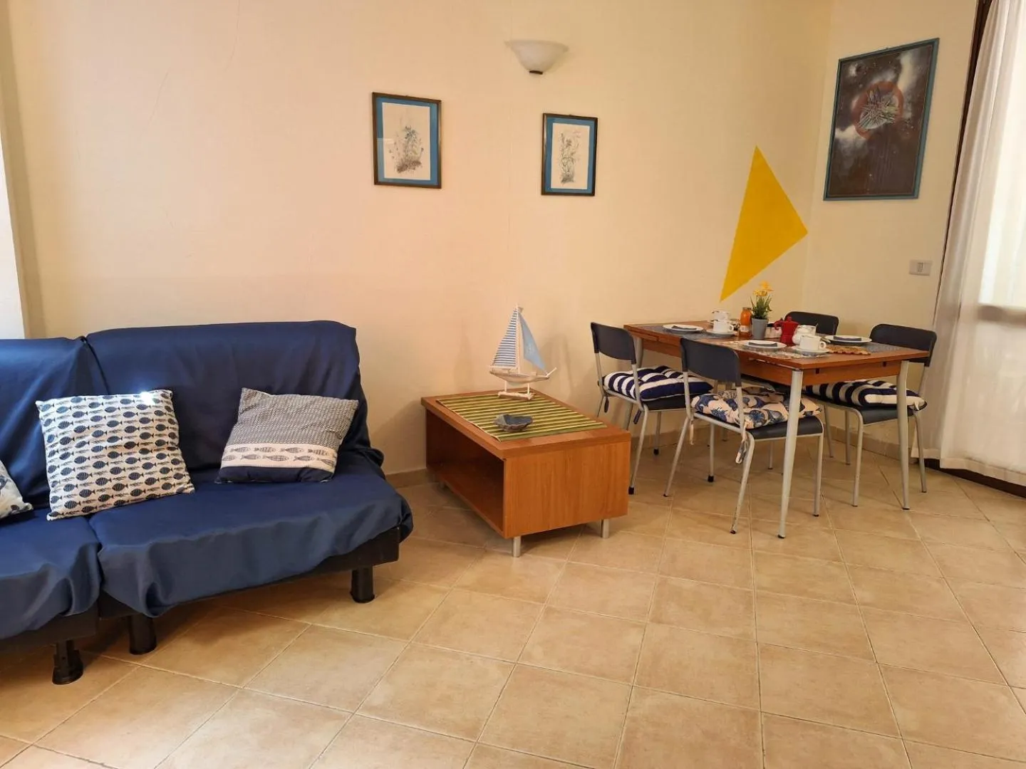 Seating area in Pineta Azzurra