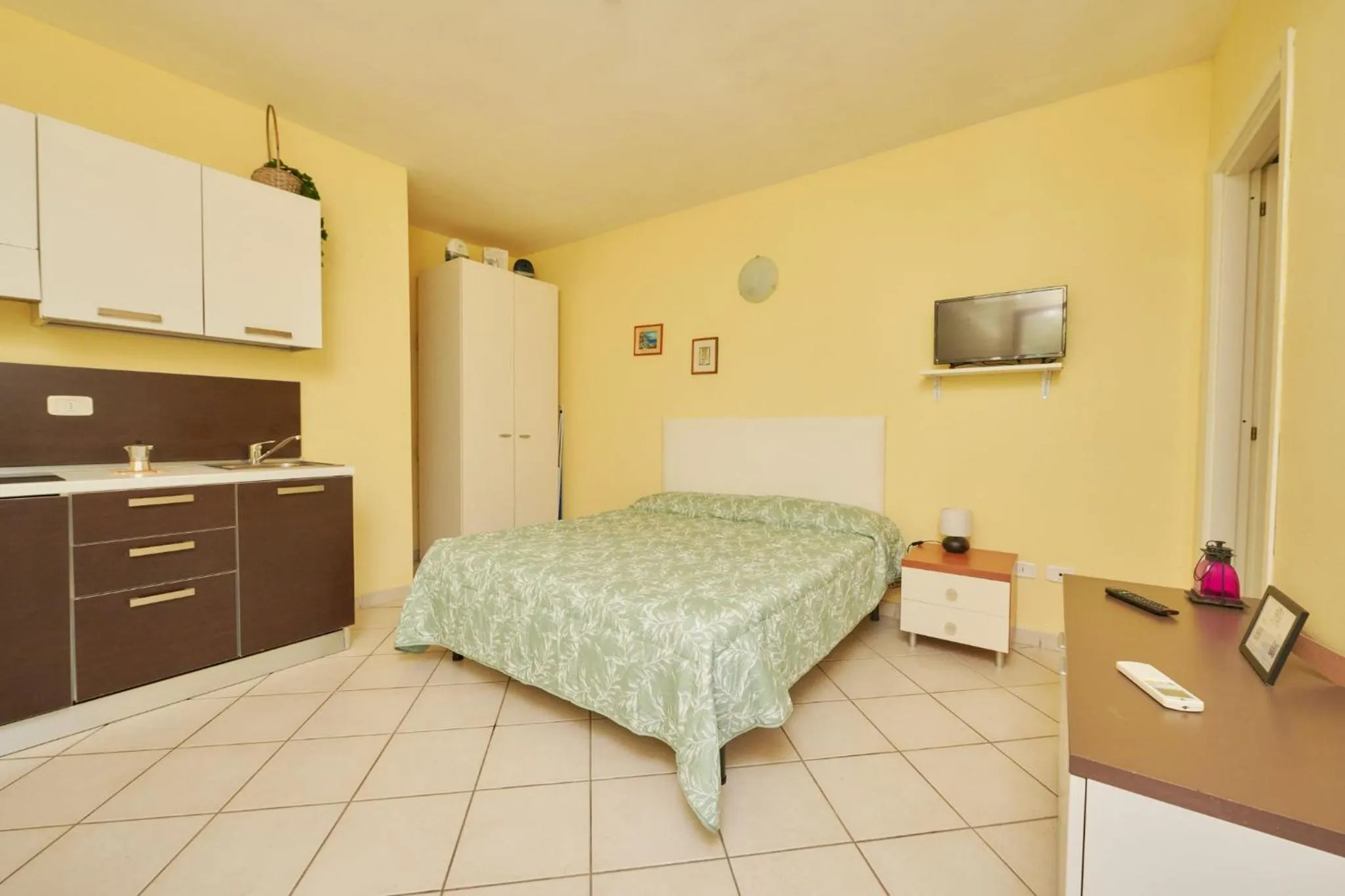 Bed in Pineta Azzurra