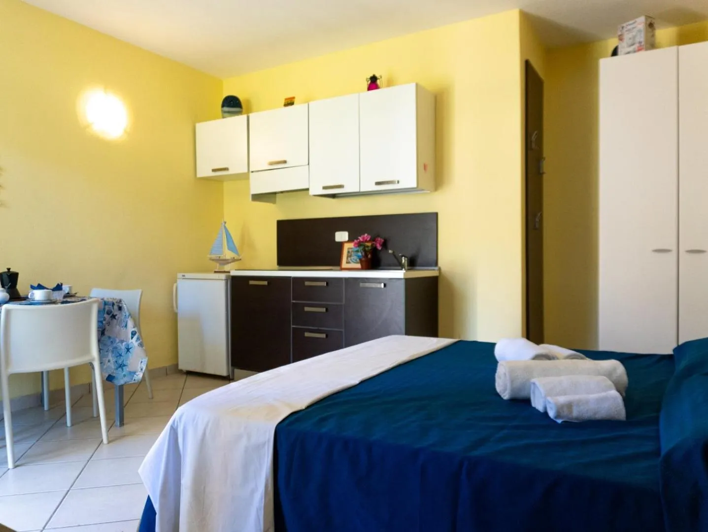 Bed in Pineta Azzurra