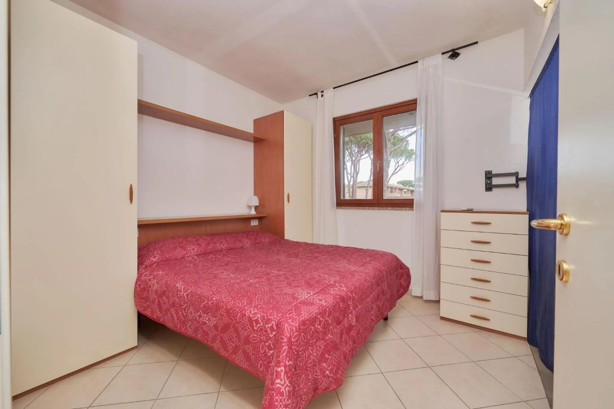 Bed in Pineta Azzurra