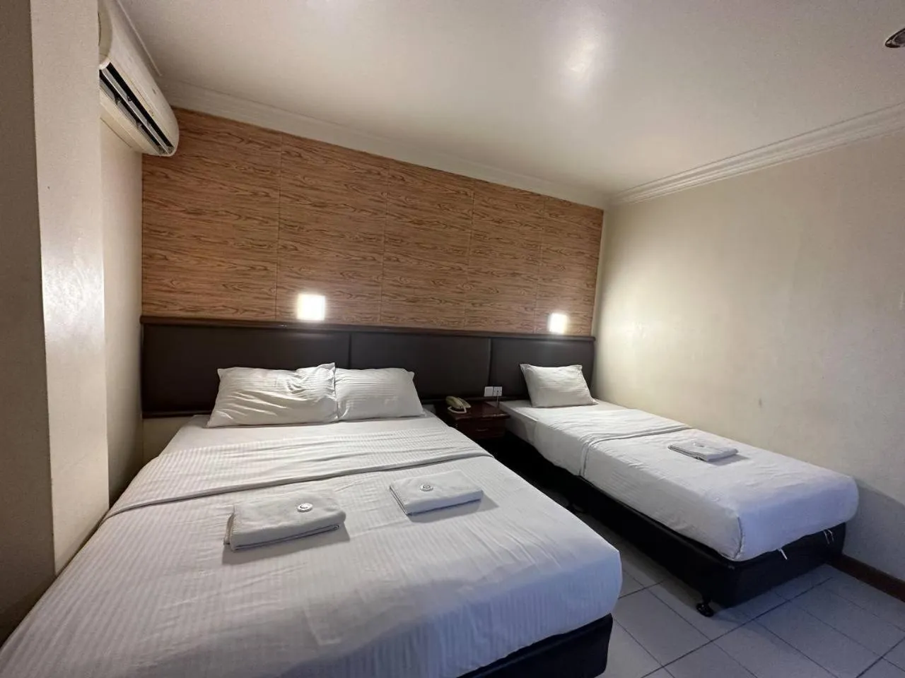 Bed in Lady Anne Hotel Sandkan