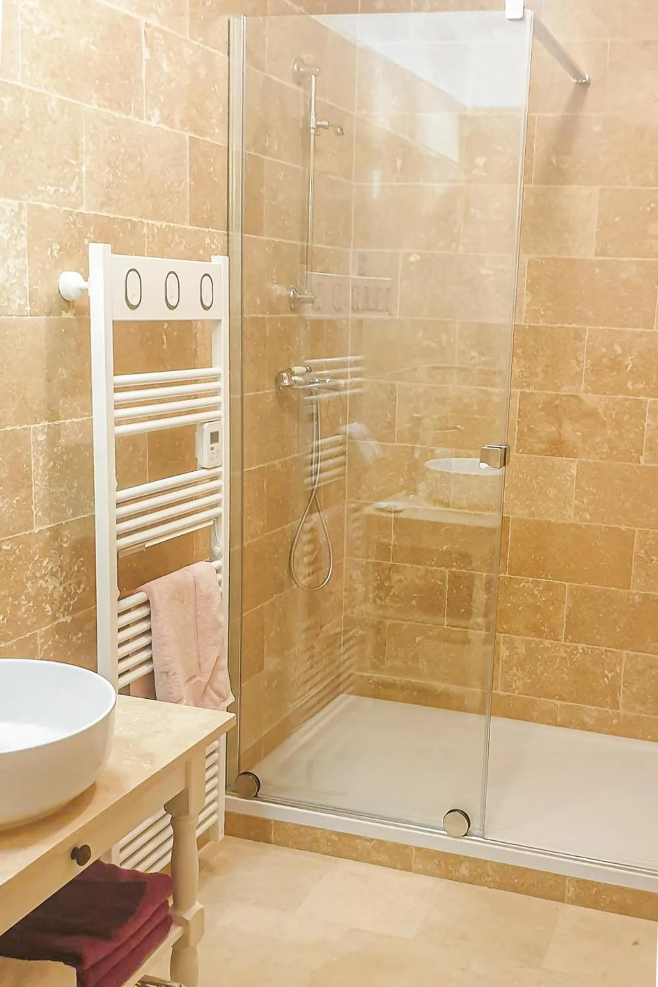 Shower, Bathroom in Le domaine de la Rivalière