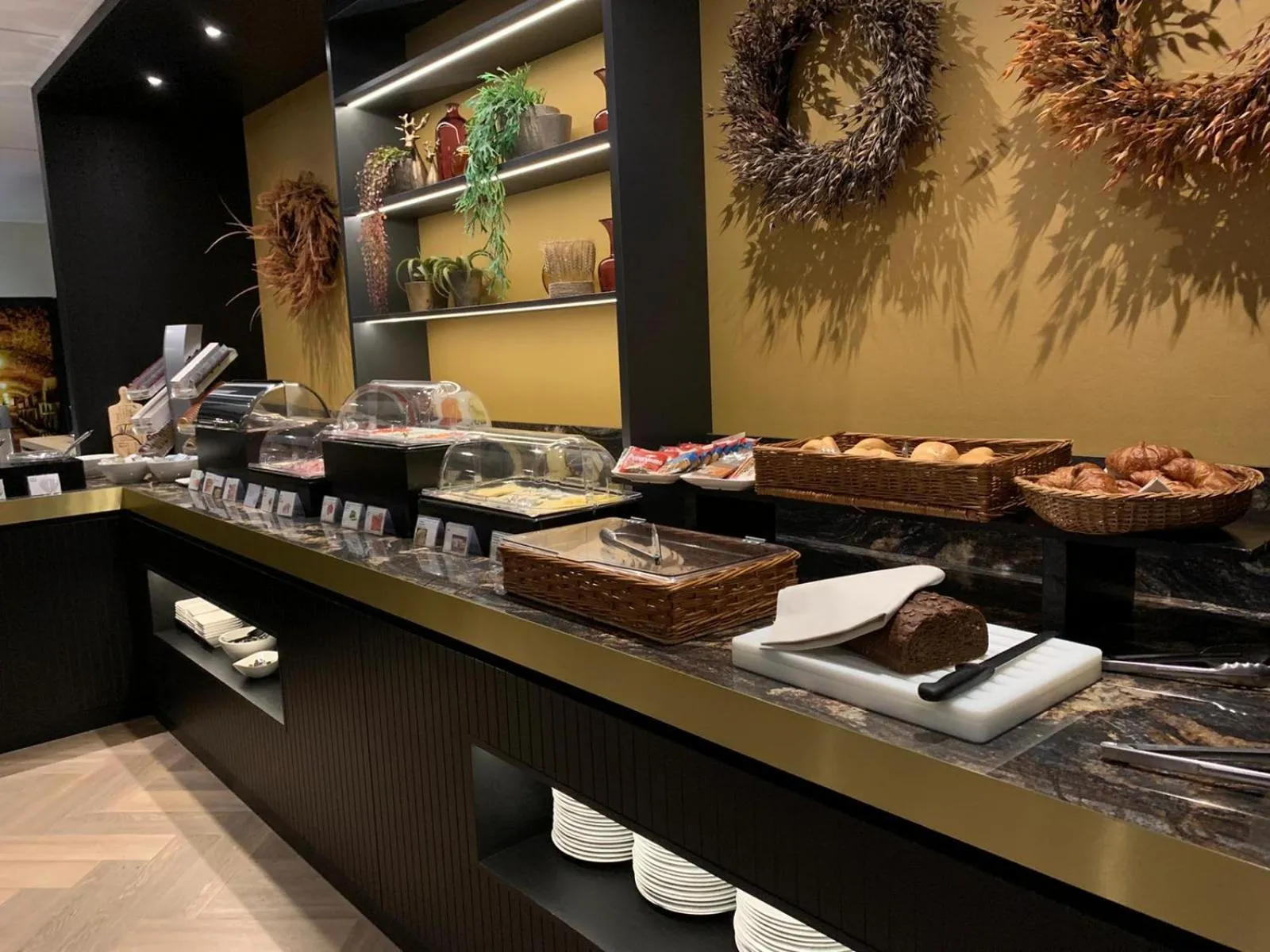 Breakfast in Hotel Restaurant Talens Coevorden