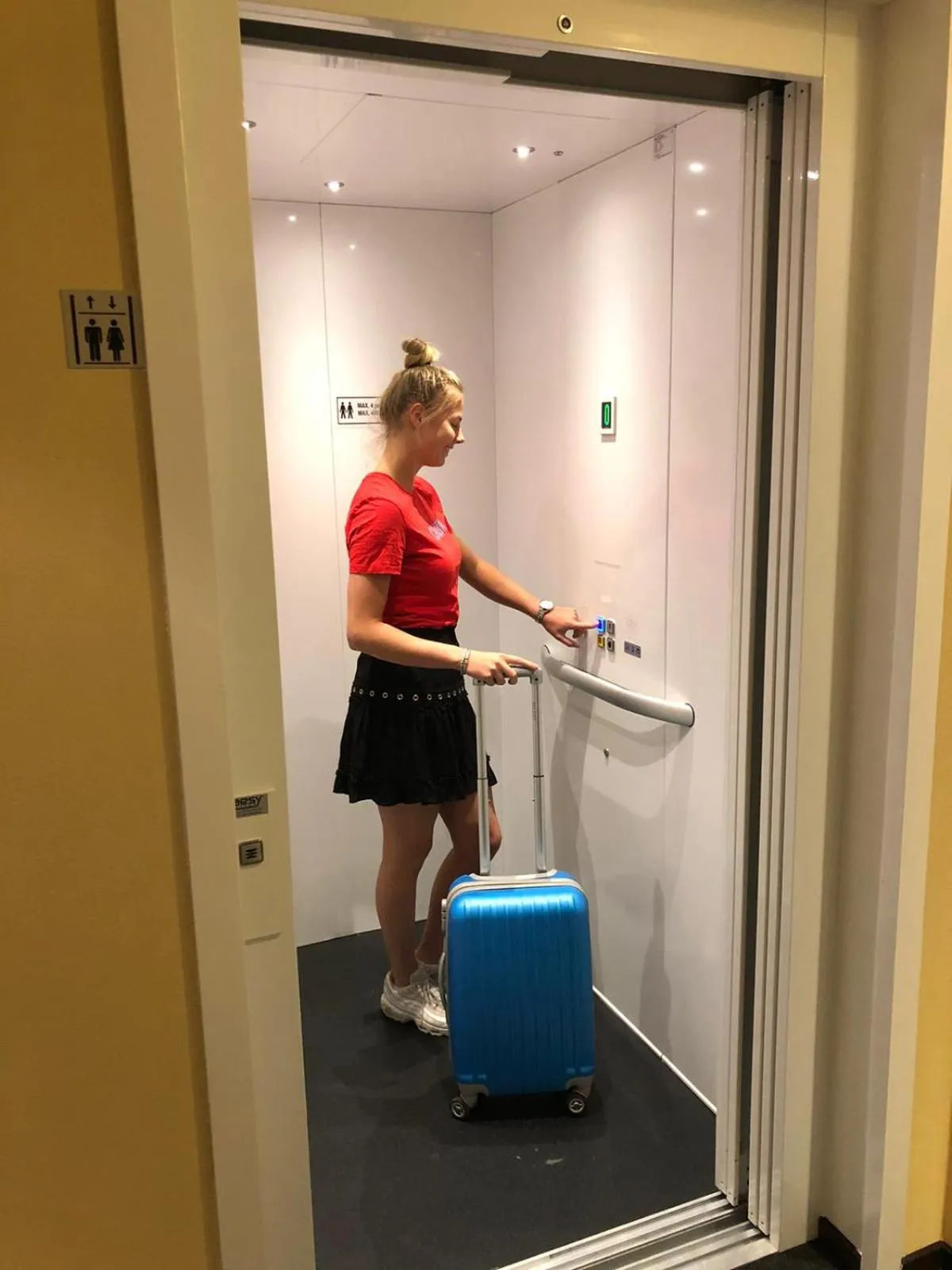 Lobby or reception in Hotel Restaurant Talens Coevorden