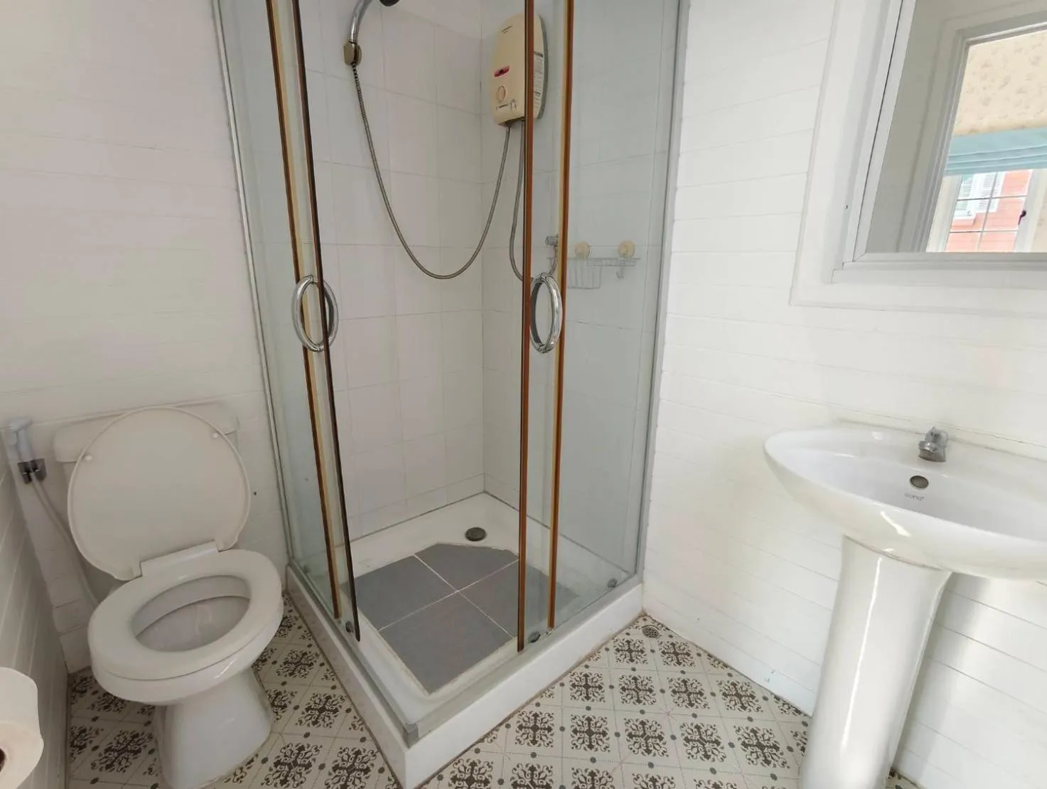 Bathroom in The Open Hills