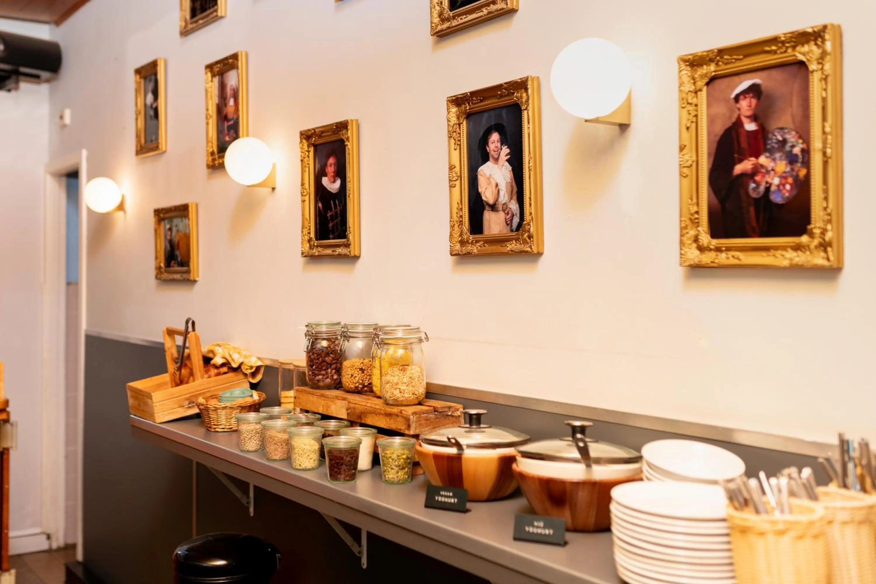 Lobby or reception in Hotel La Bohème