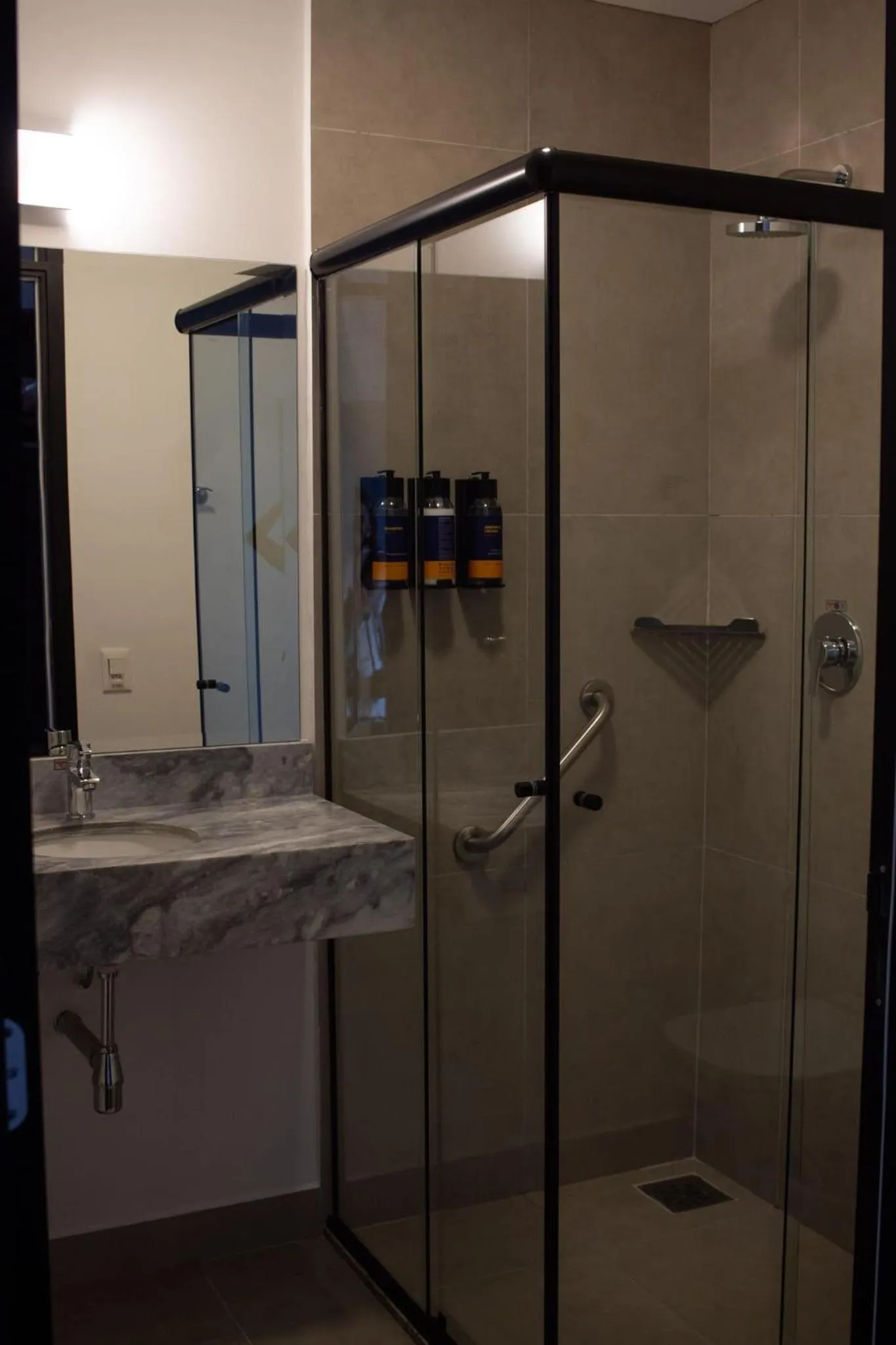 Bathroom in Comfort Hotel Presidente Prudente