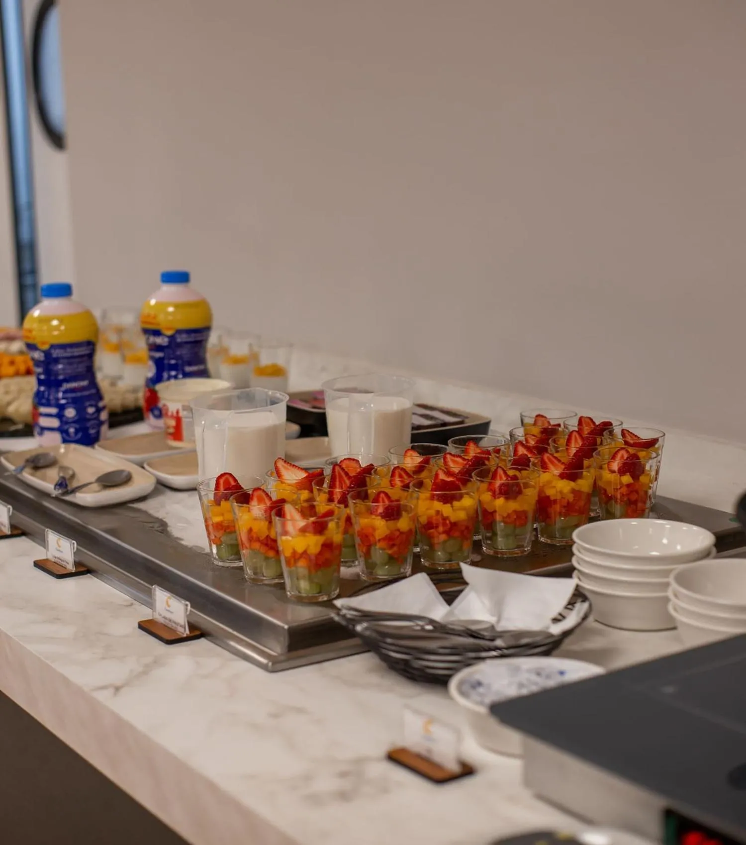 Buffet breakfast in Comfort Hotel Presidente Prudente