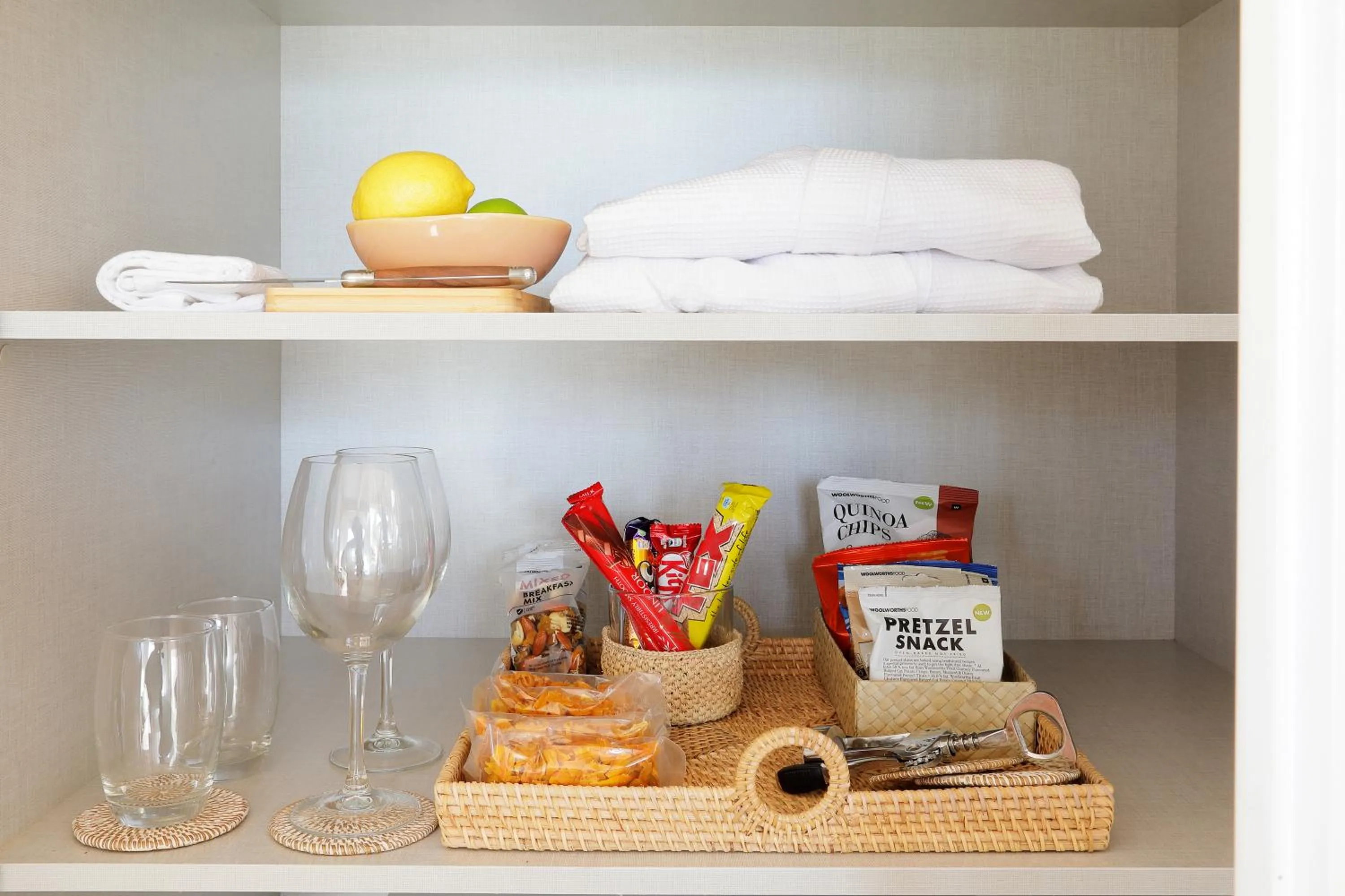 Food in Umoya Residence