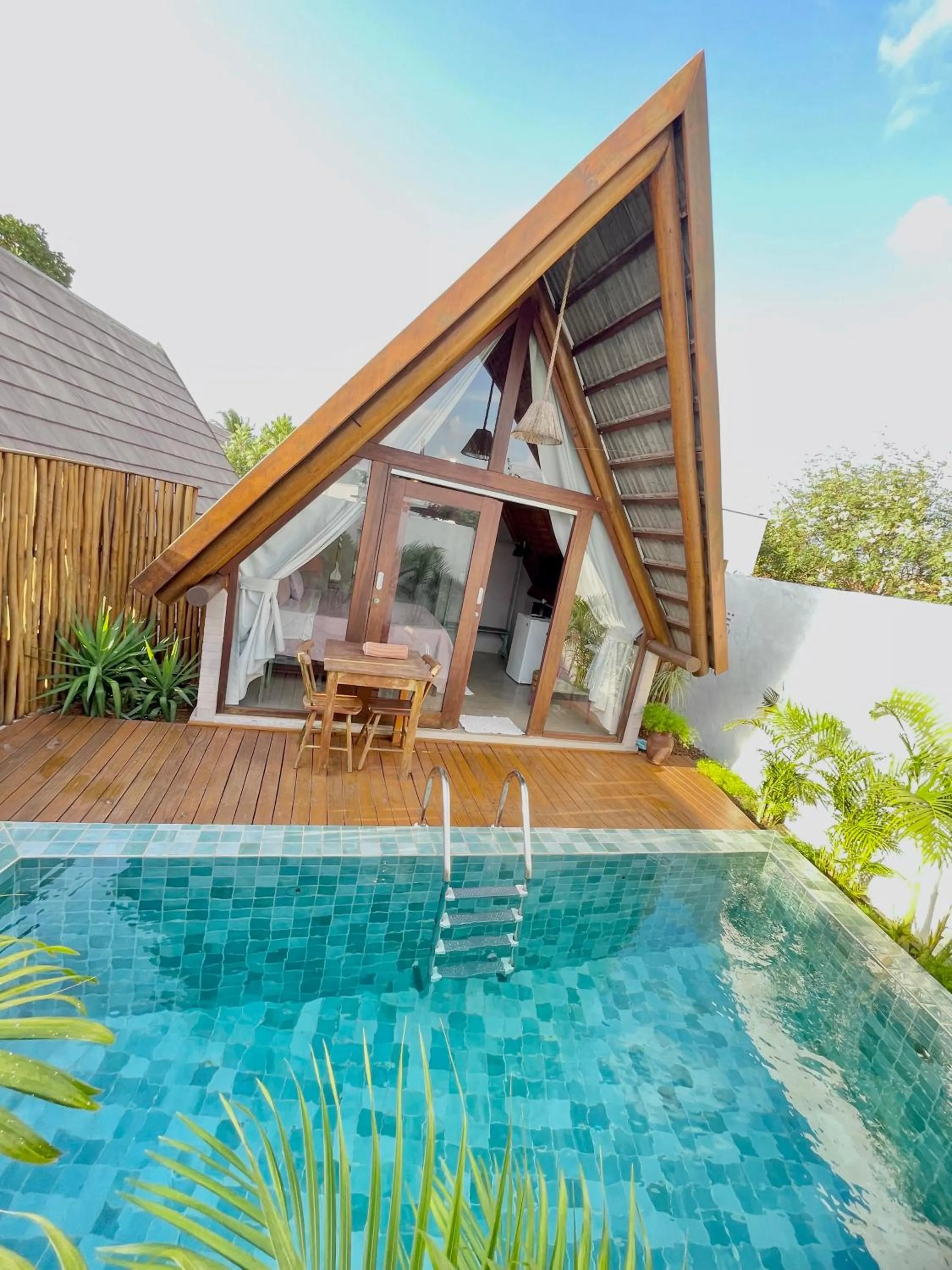 Swimming pool in Pousada Villa di Luna