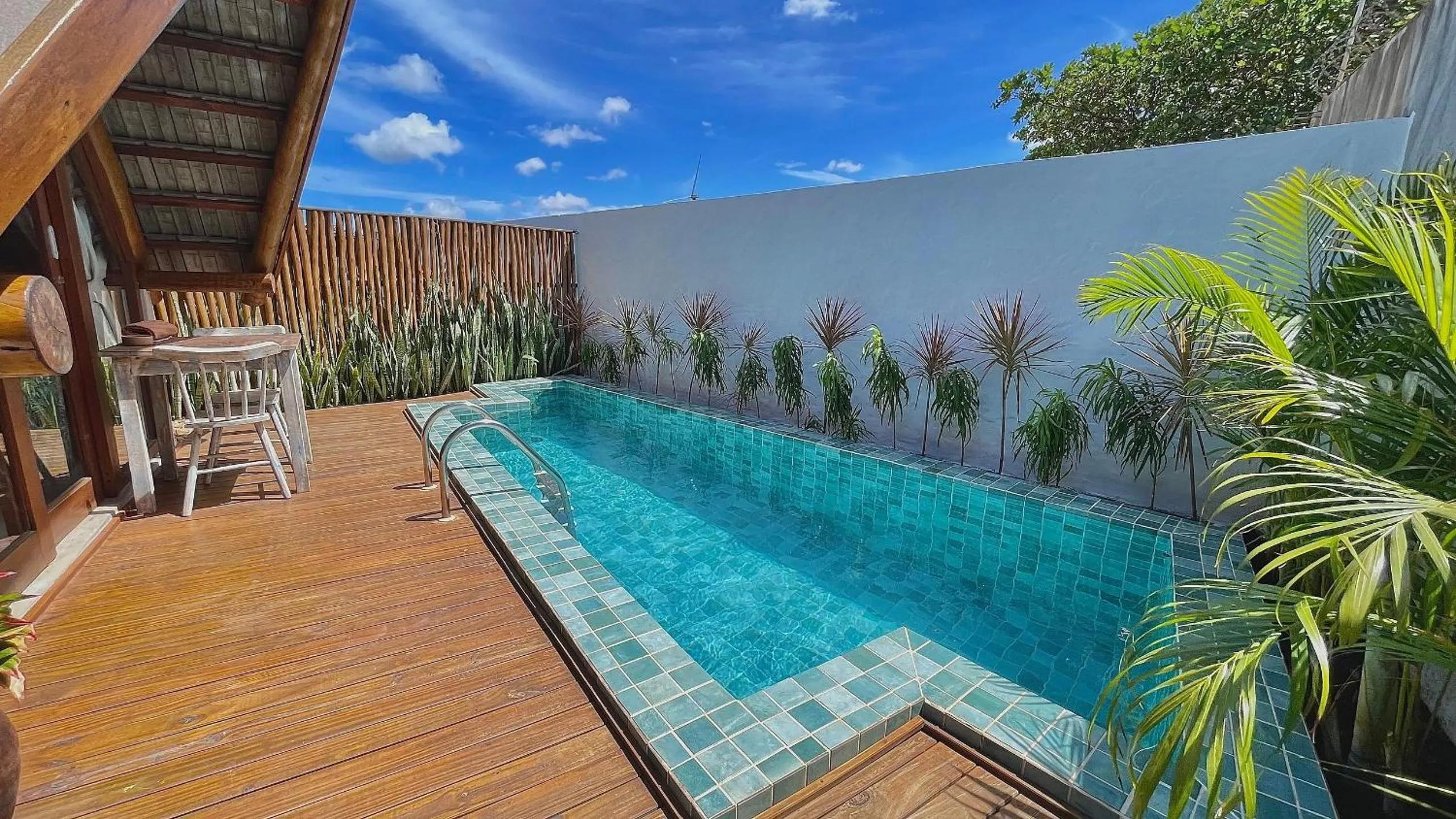 Pool view in Pousada Villa di Luna