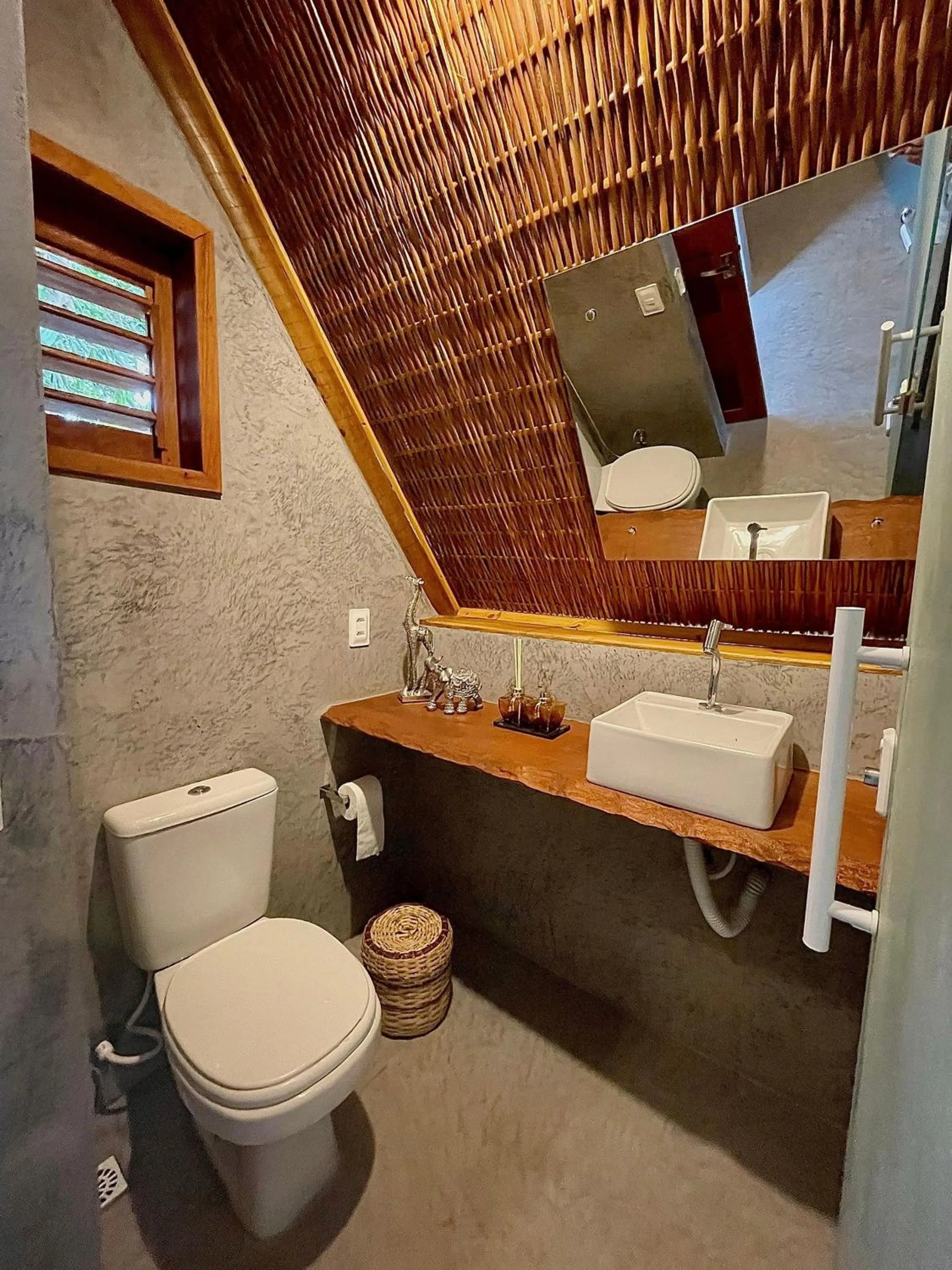 Toilet in Pousada Villa di Luna