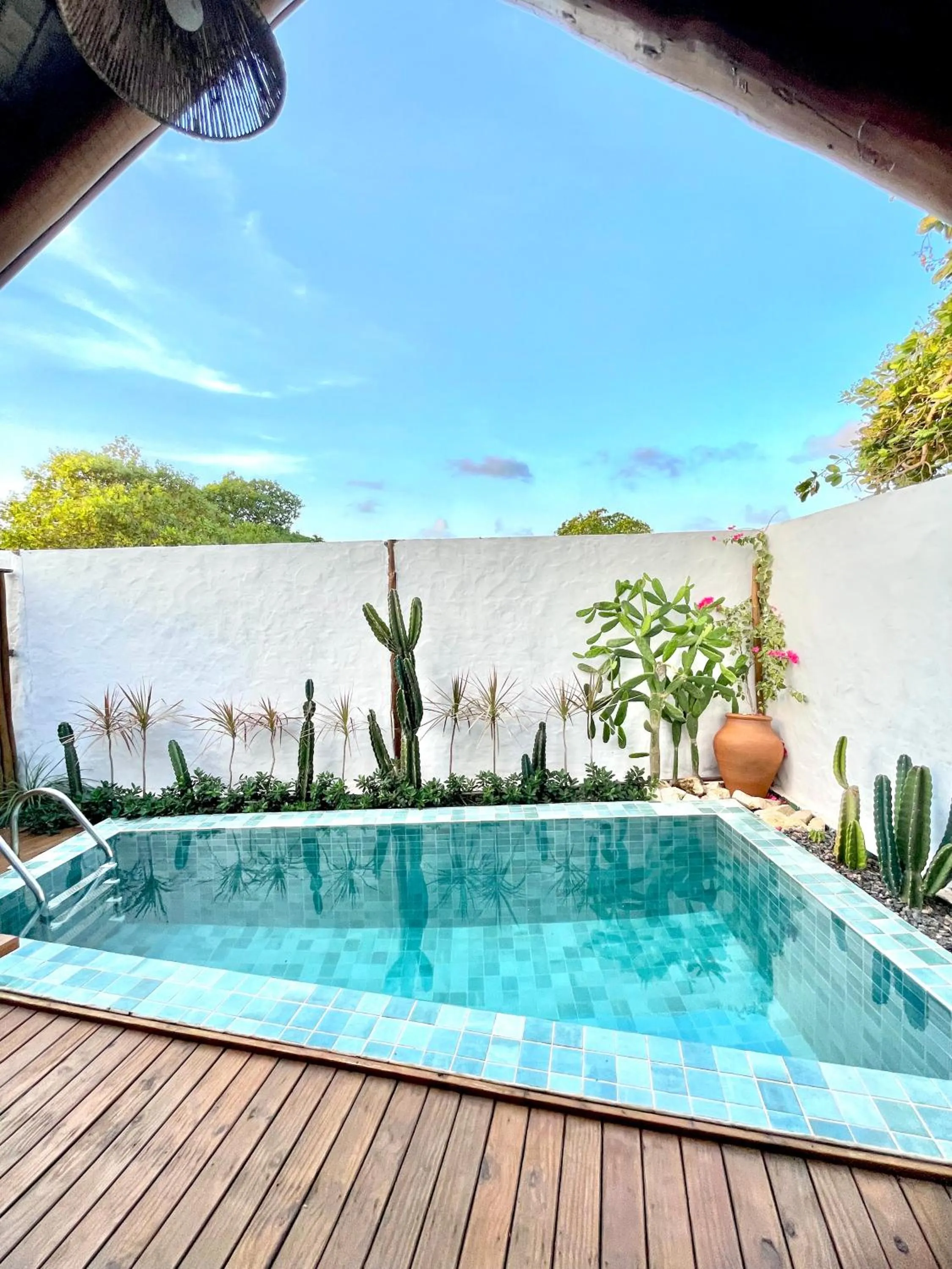 Swimming pool in Pousada Villa di Luna