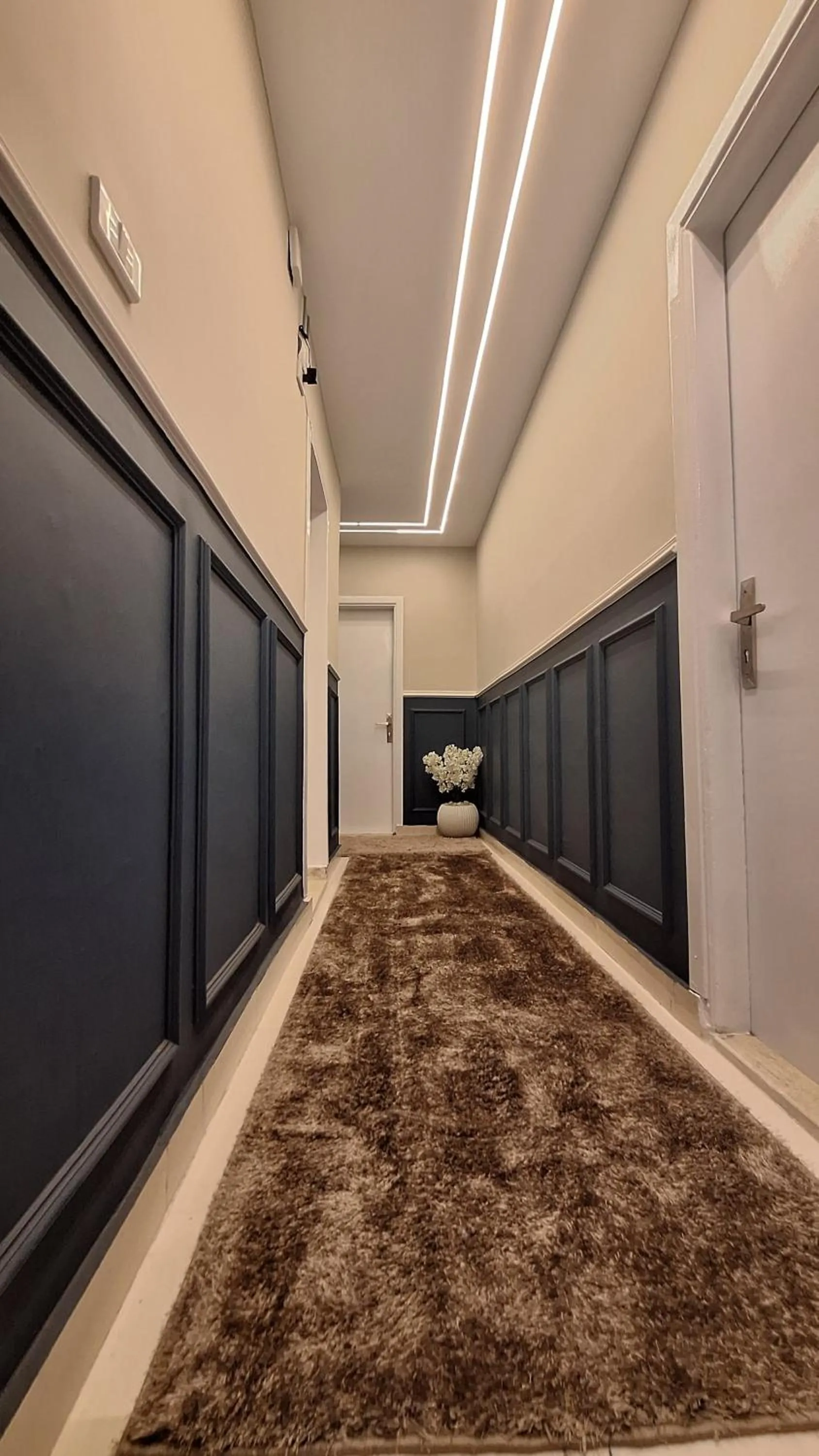 Decorative detail in downtown Family Suites