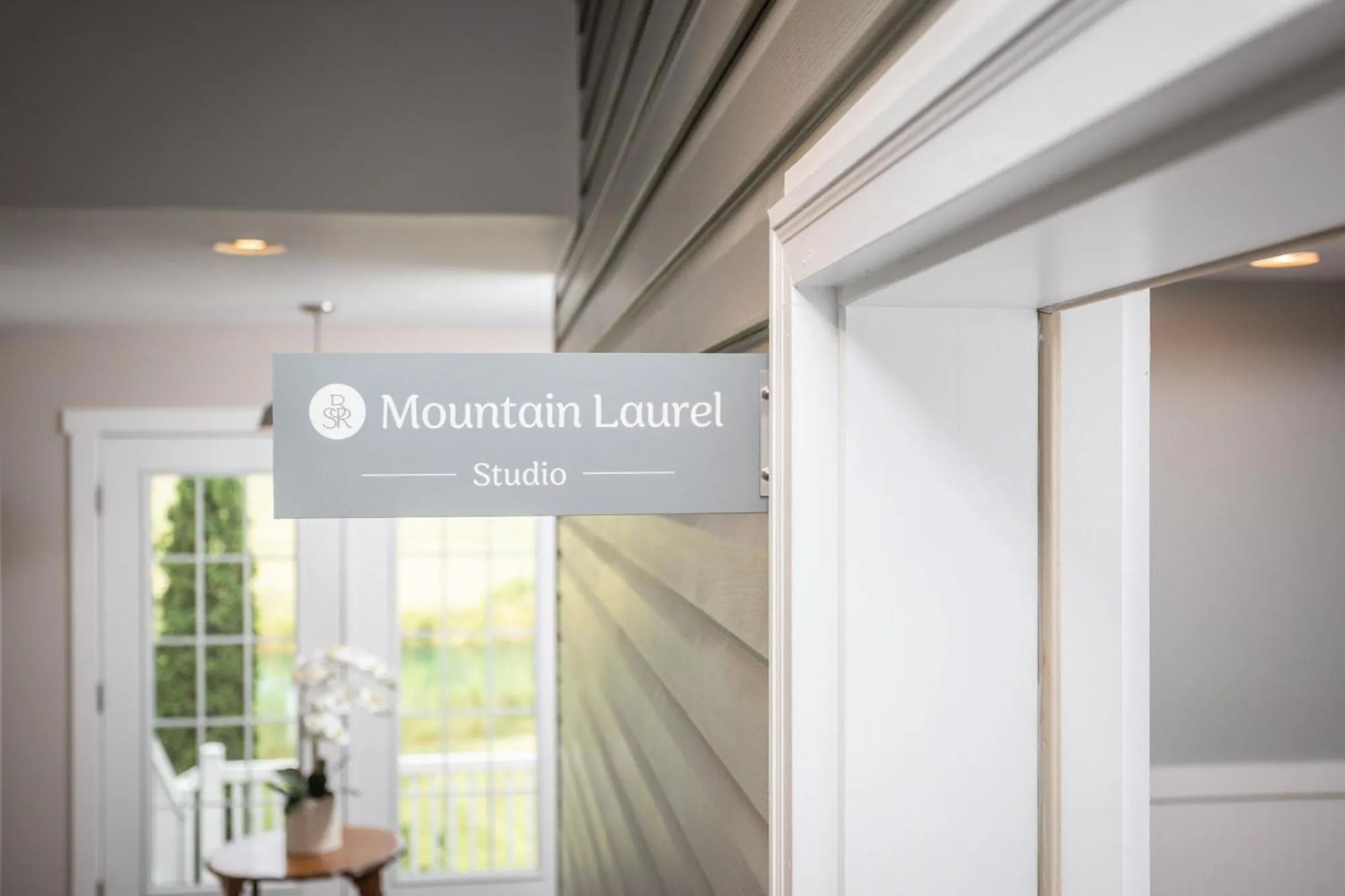 Logo/Certificate/Sign in By the Side of the Road Inn & Cottages