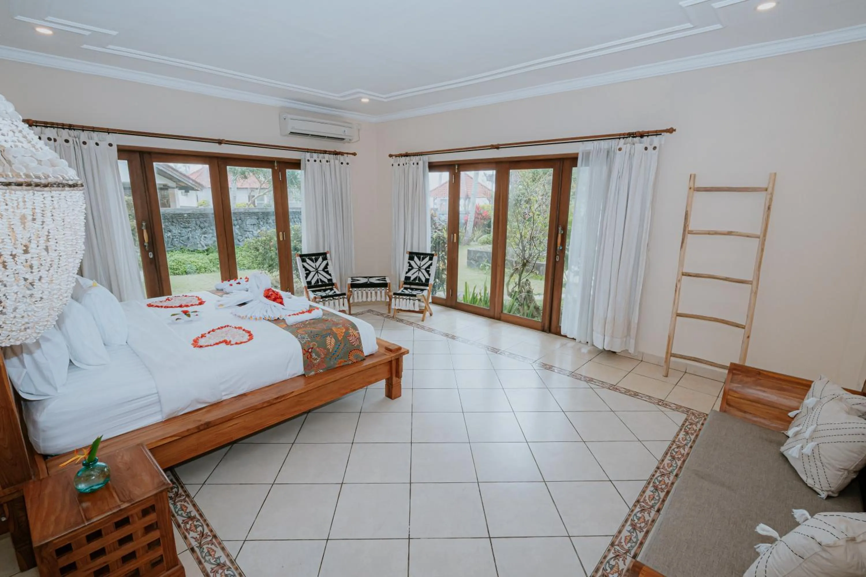 Bali Hai Island Resort