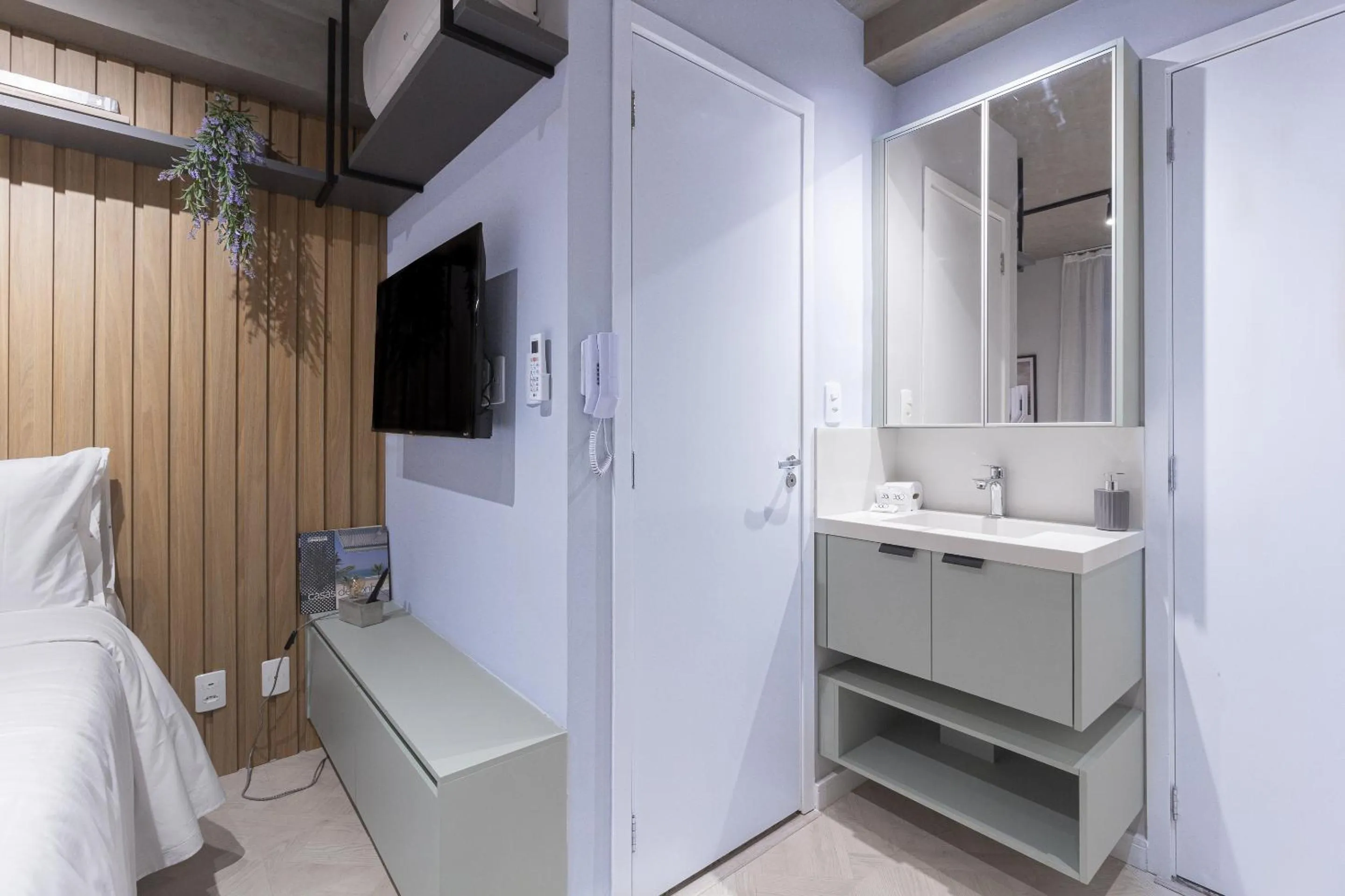 TV and multimedia, Bed in 360 Ascent Paulista