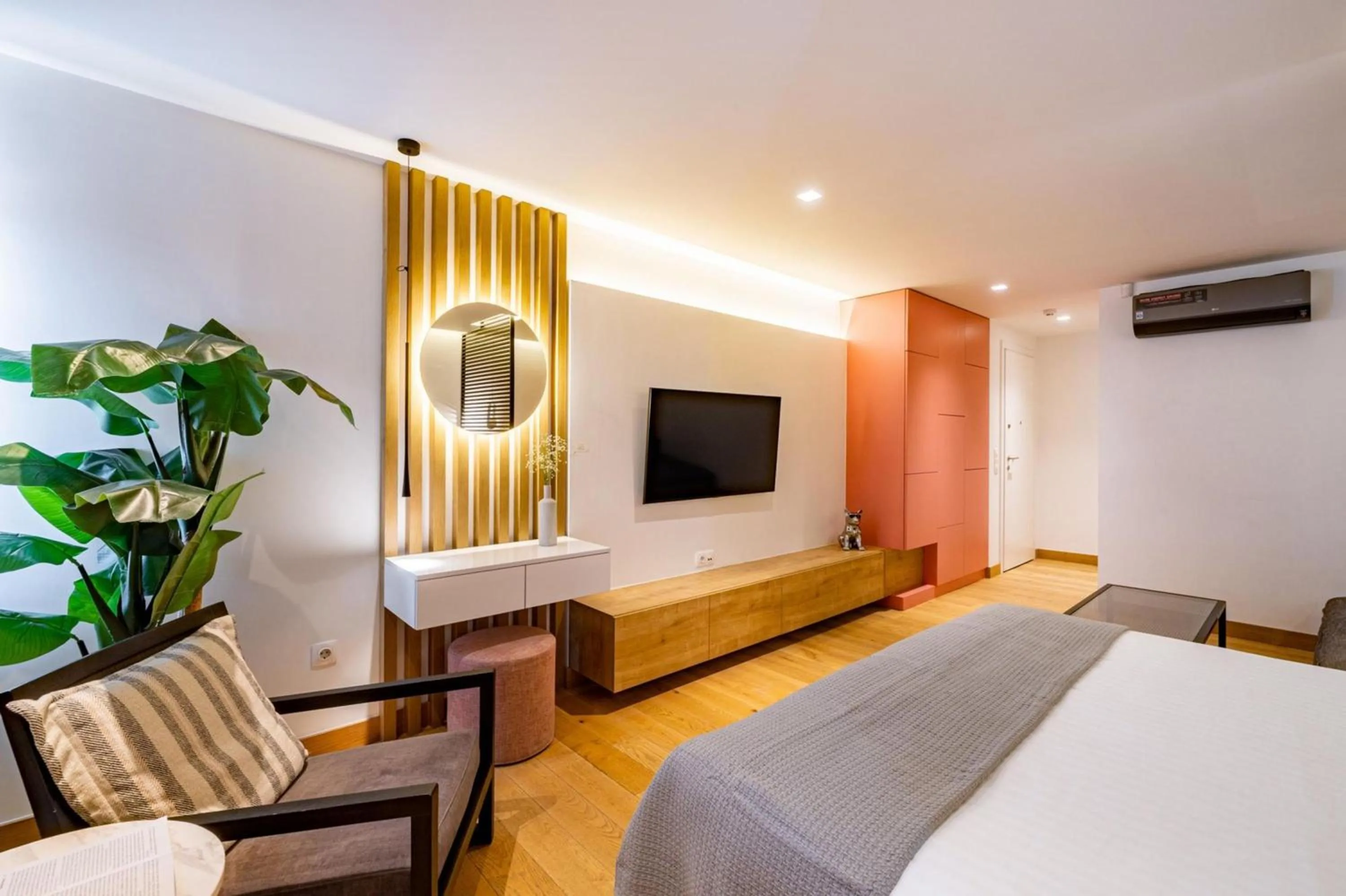 Earth Boutique Apartments next to Stavros Niarchos