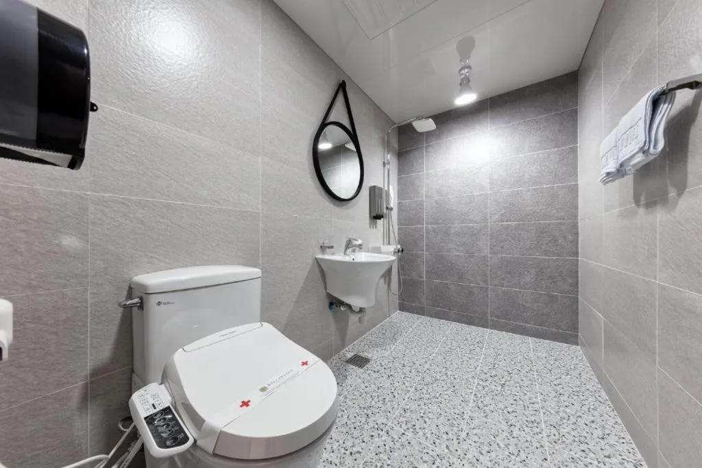 Ballantine Business Hotel