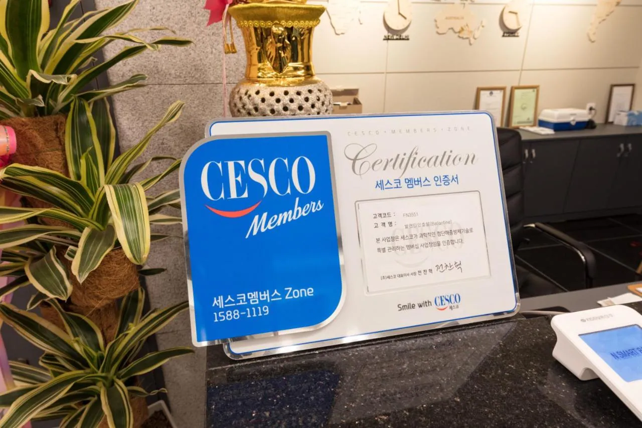 Ballantine Business Hotel