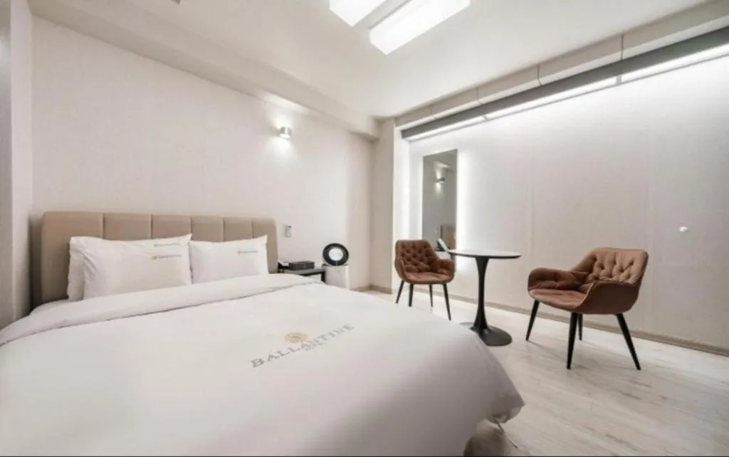 Ballantine Business Hotel