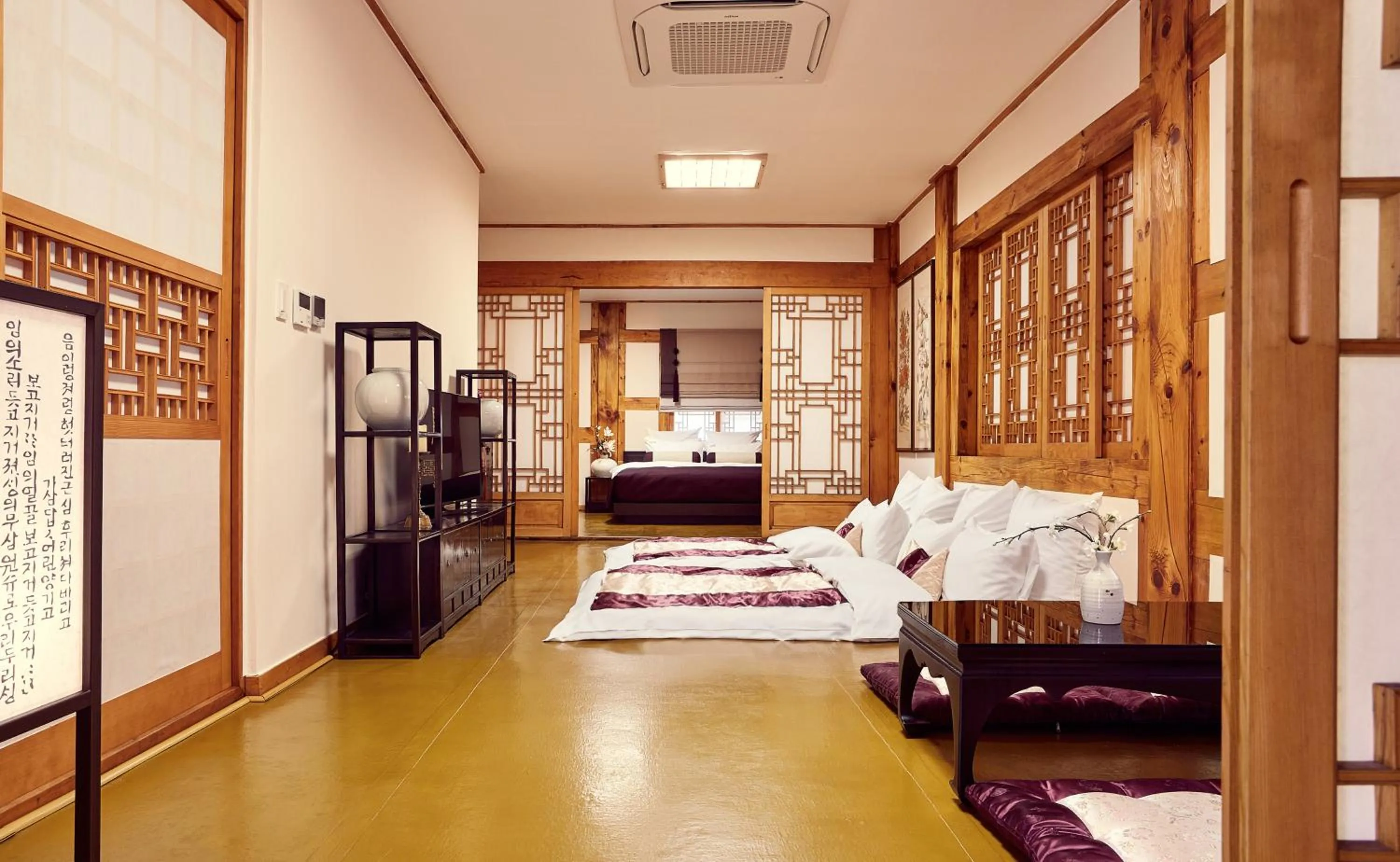 Bed in Hanok Stay Namwonyechon by Kensington