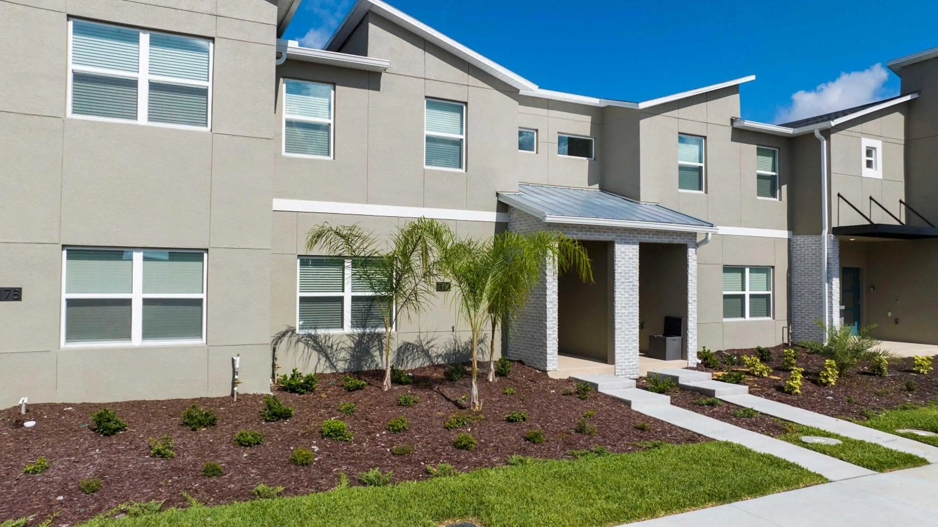 WonderFull 4Bd with Pool at Champions Gate 1174