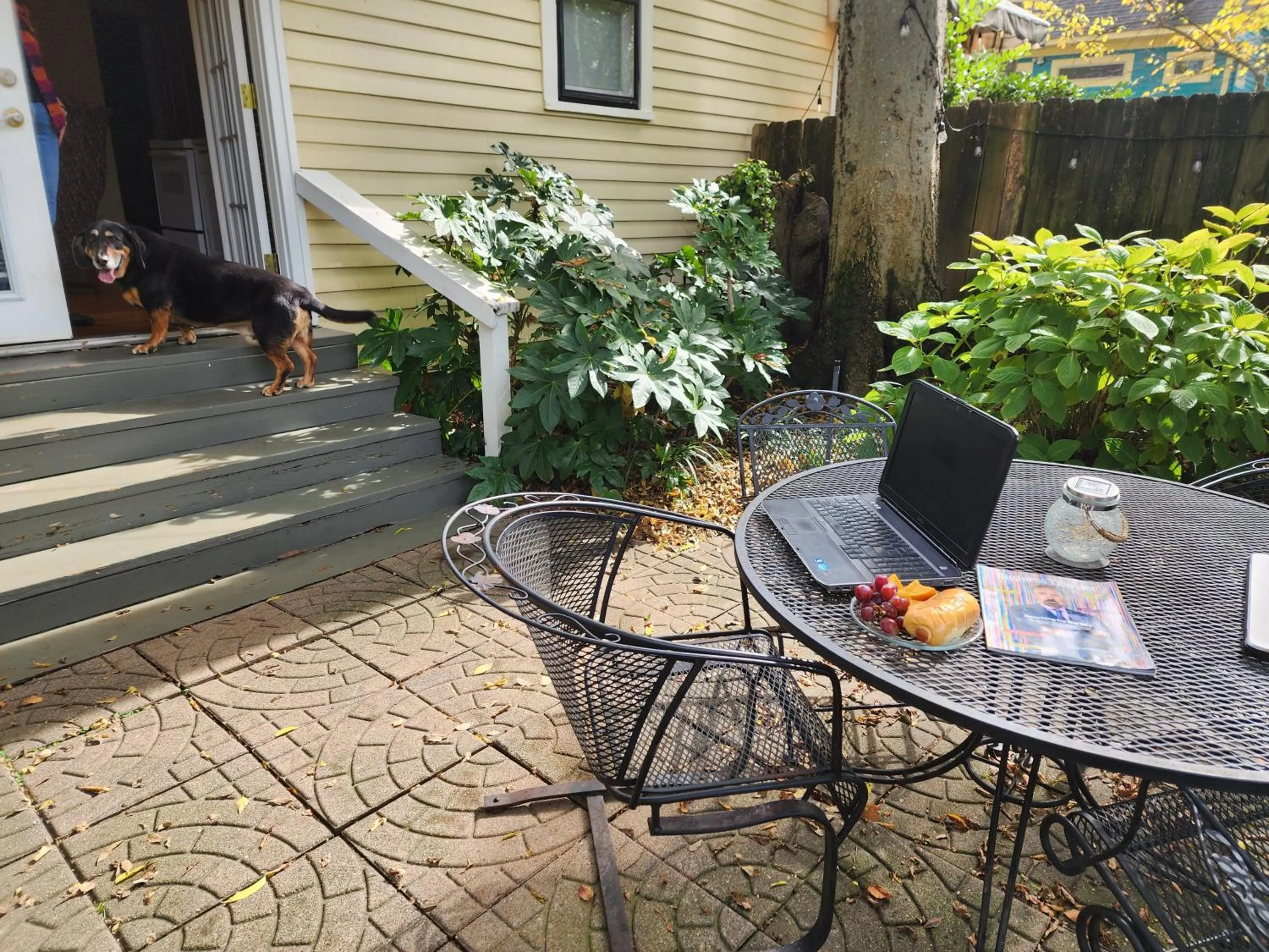 Patio in Urban Cottages